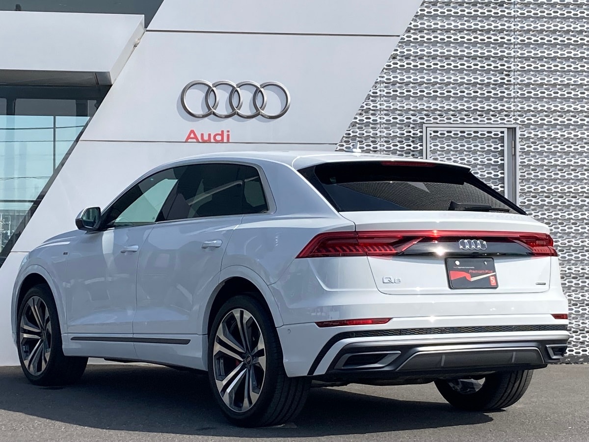 Audi Q8 55 TFSI quattro S line 250(340) kW(PS) tiptronic for more details contact your dealer