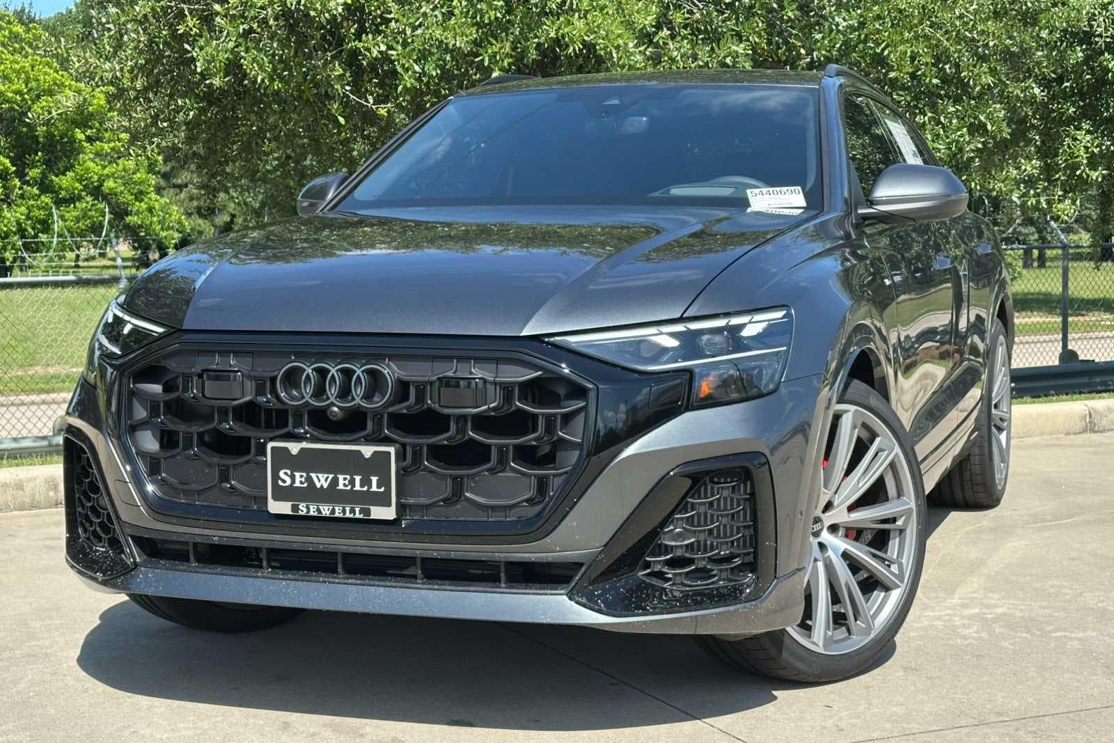 2026 Audi Q8 55 Prestige Tiptonic quattro's photo