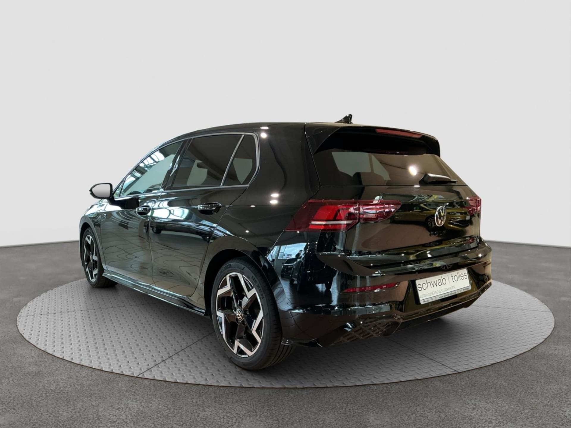 Volkswagen Golf R-Line