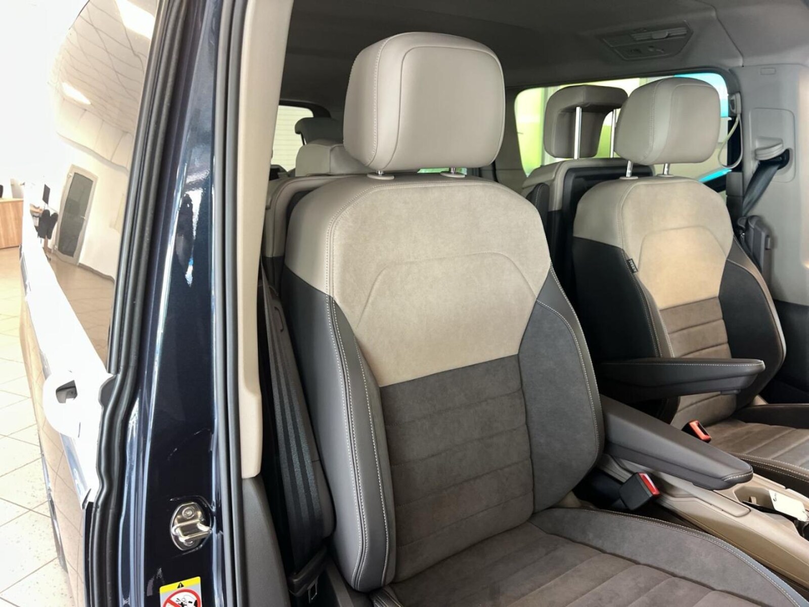 Volkswagen Multivan Langversion – Bild 17