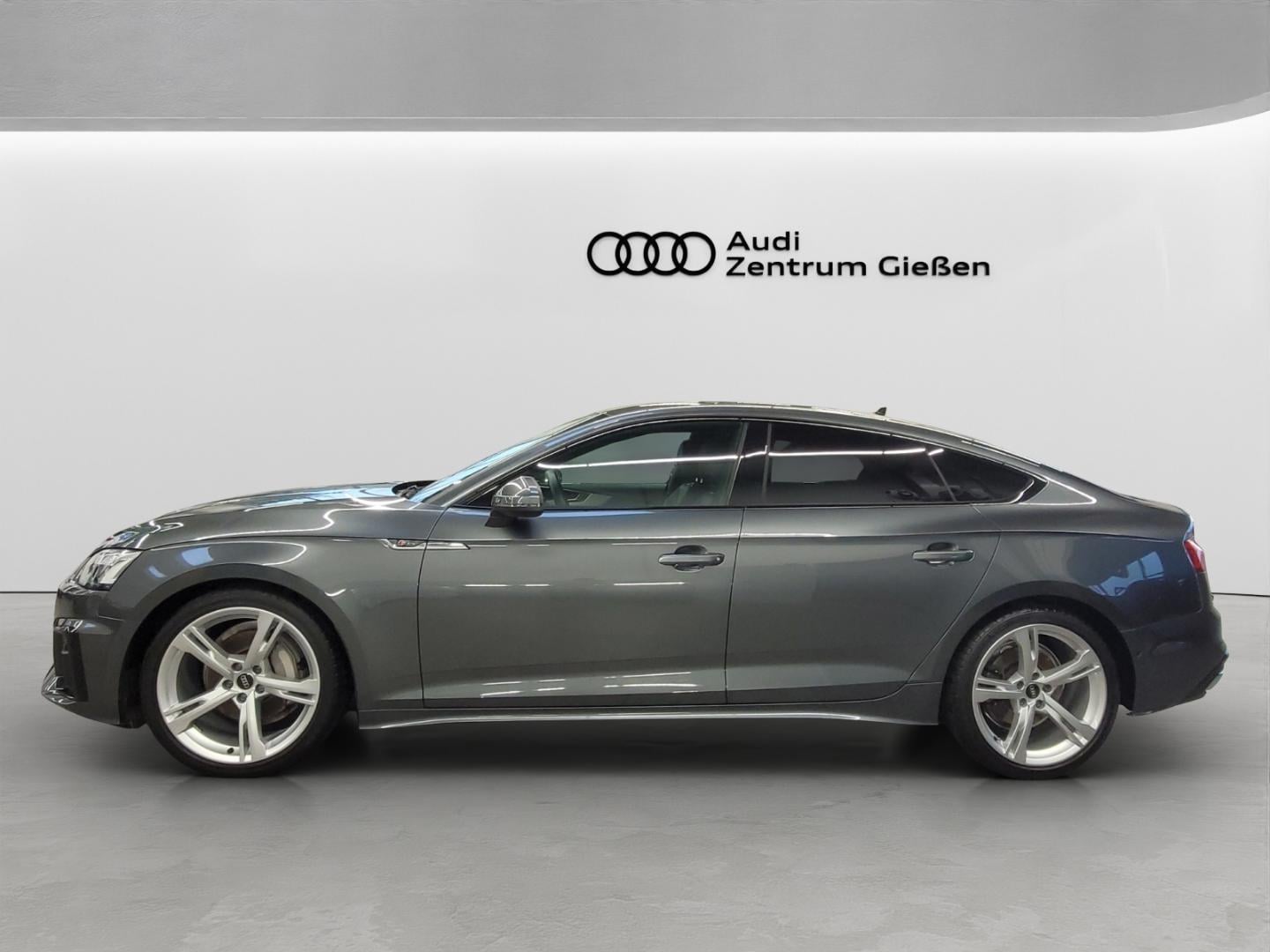 Bild über Audi A5 Sportback S line business 40 TDI quattro S tronic - für weitere Informationen kontaktieren Sie den Audi Partner