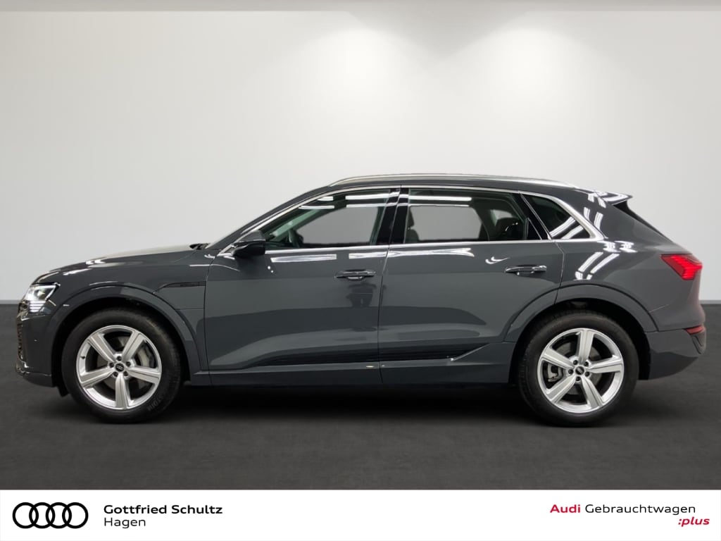 Image about Audi Q8 e-tron S line 50 e-tron quattro