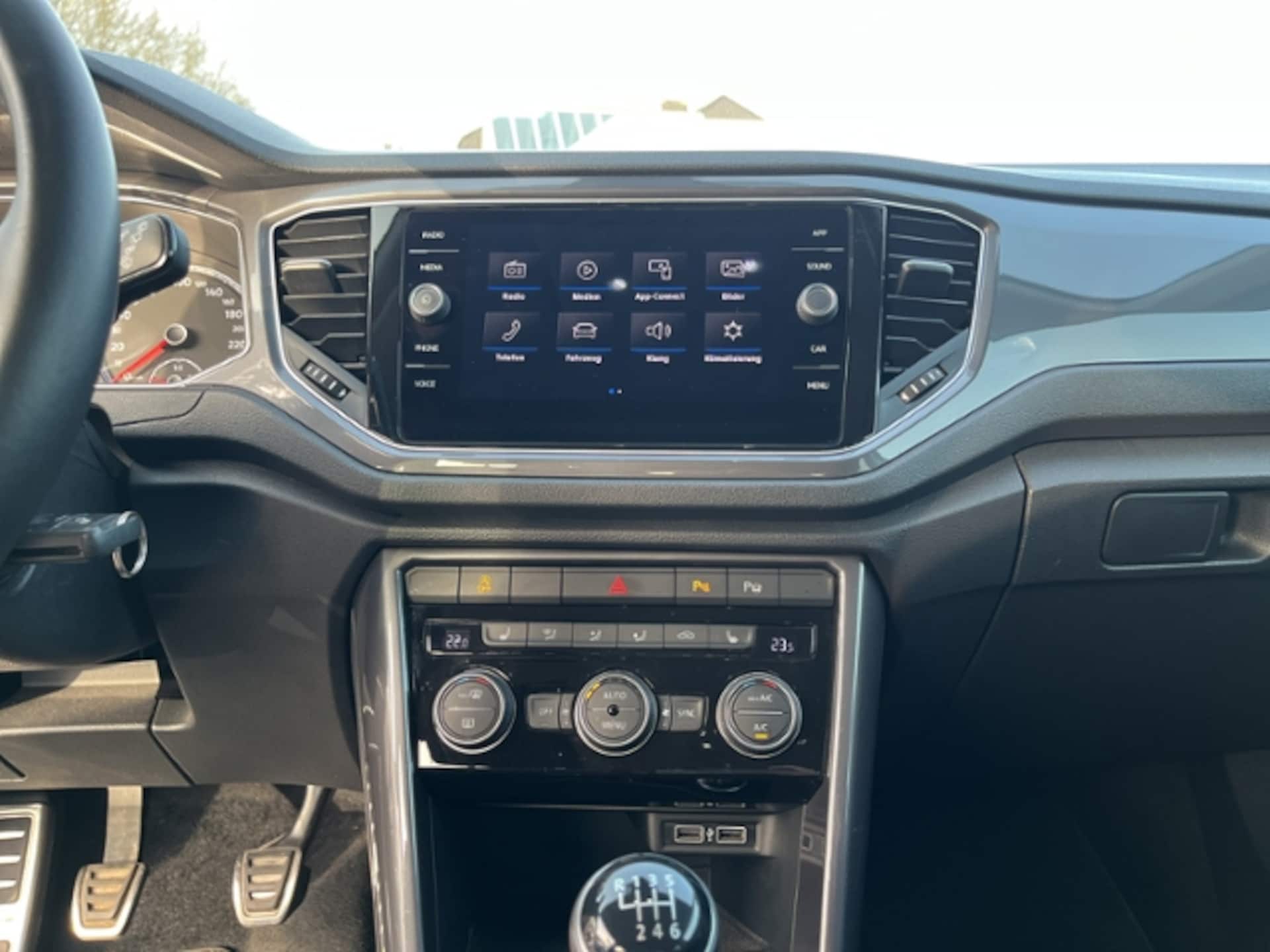 Volkswagen T-Roc IQ.DRIVE