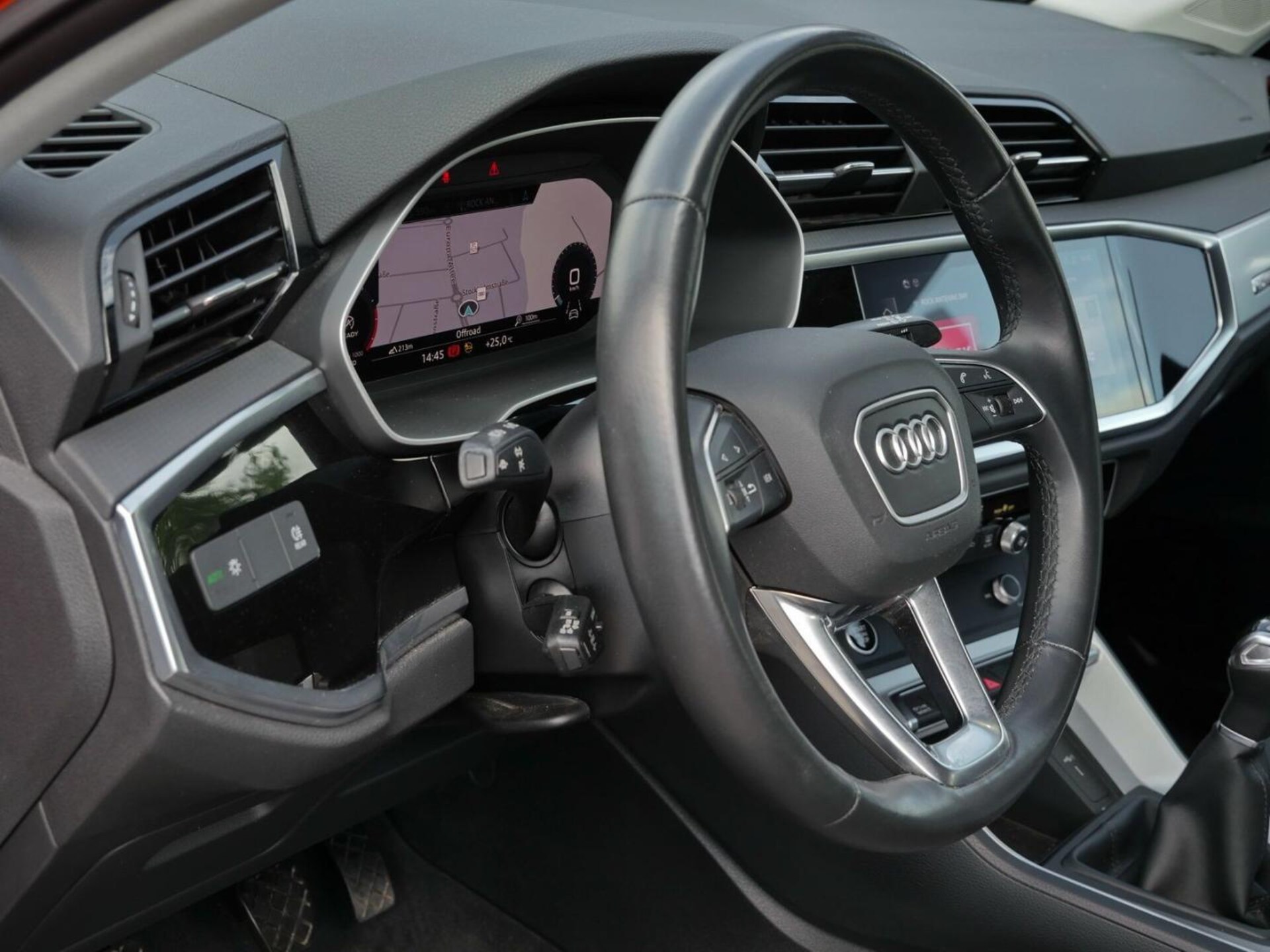 Audi Q3 Sportback S line