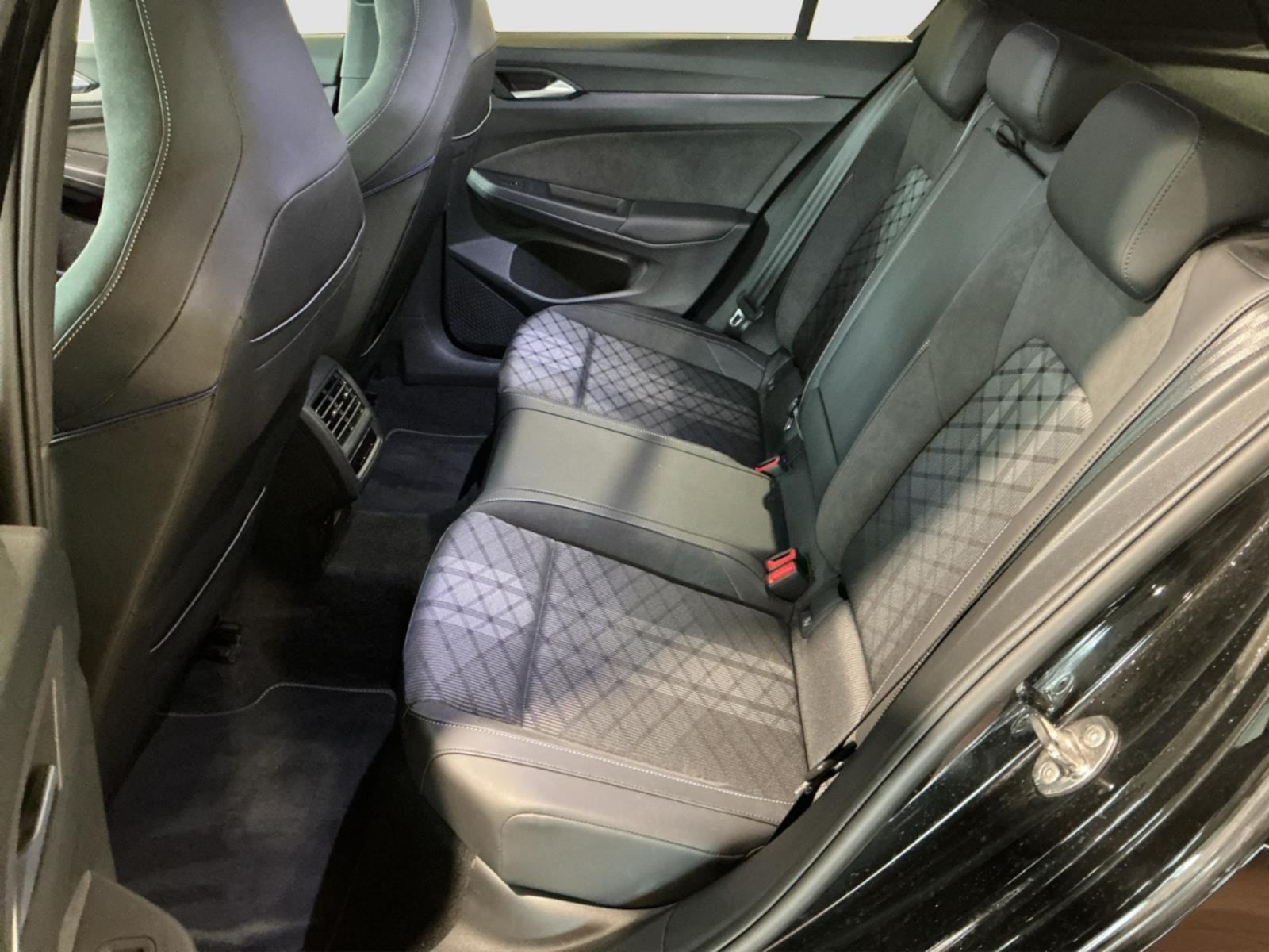 Volkswagen Golf – Bild 11