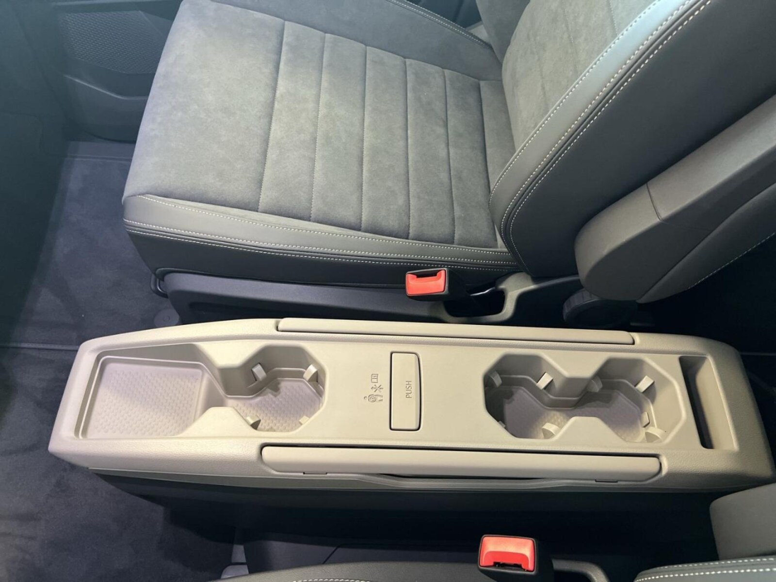 Volkswagen Multivan Langversion – Bild 21