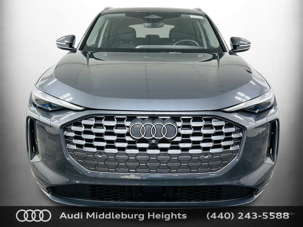 2025 Audi Q5 40 Premium's photo