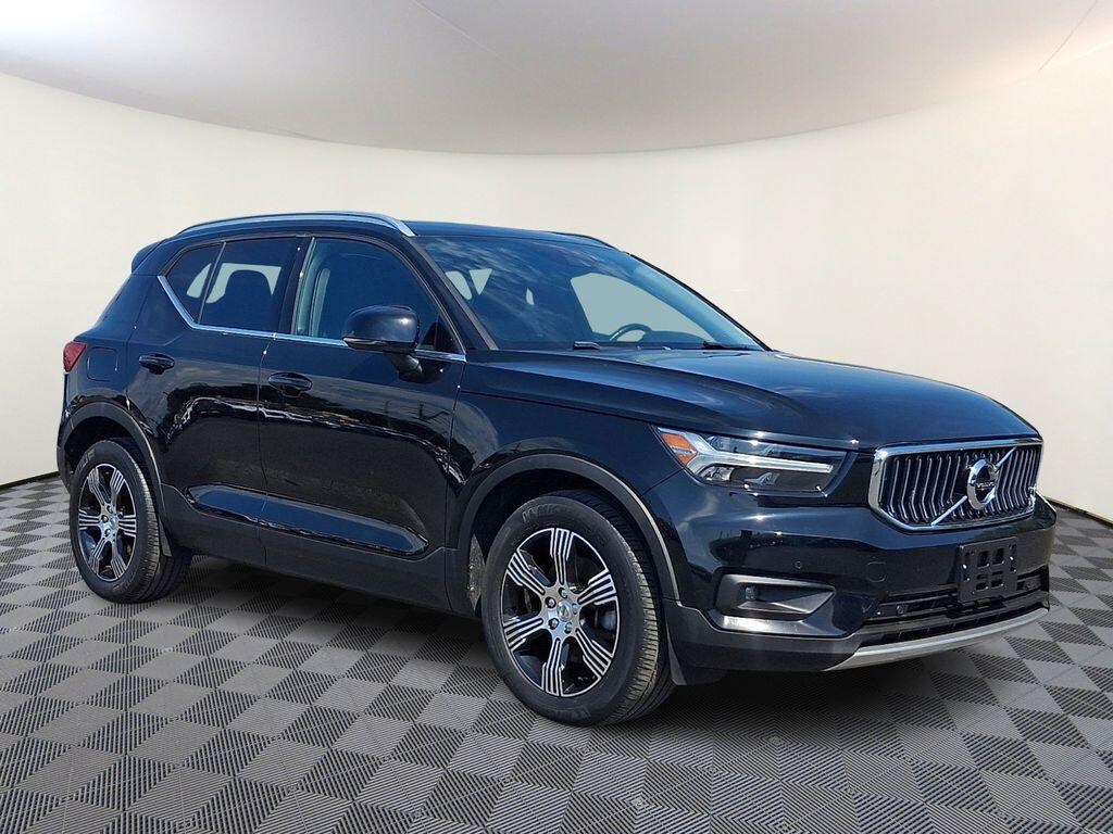 2021 Volvo XC40