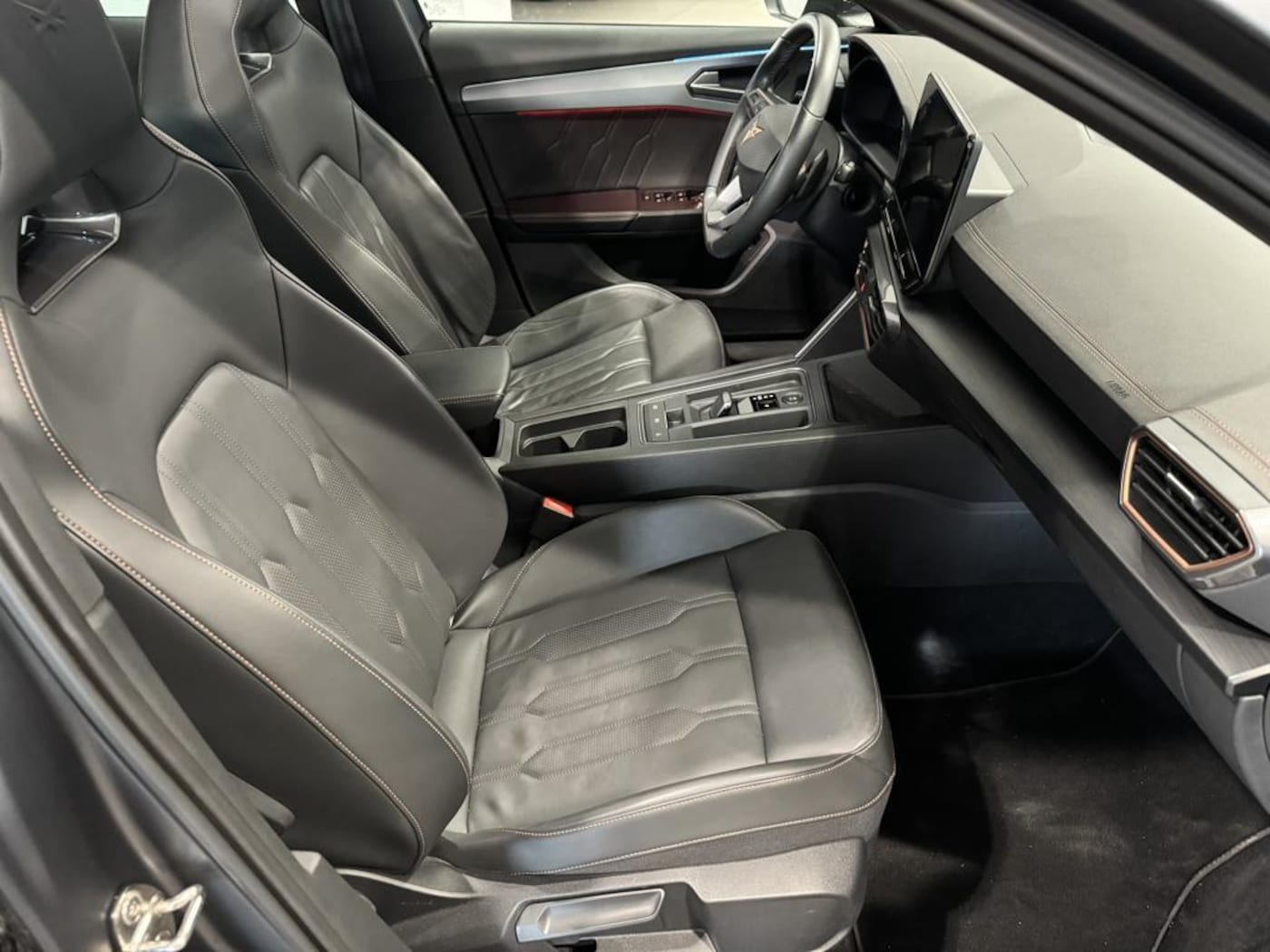 CUPRA Leon León 2.0 TSI DSG 140 kW (190 CV) — photo 5