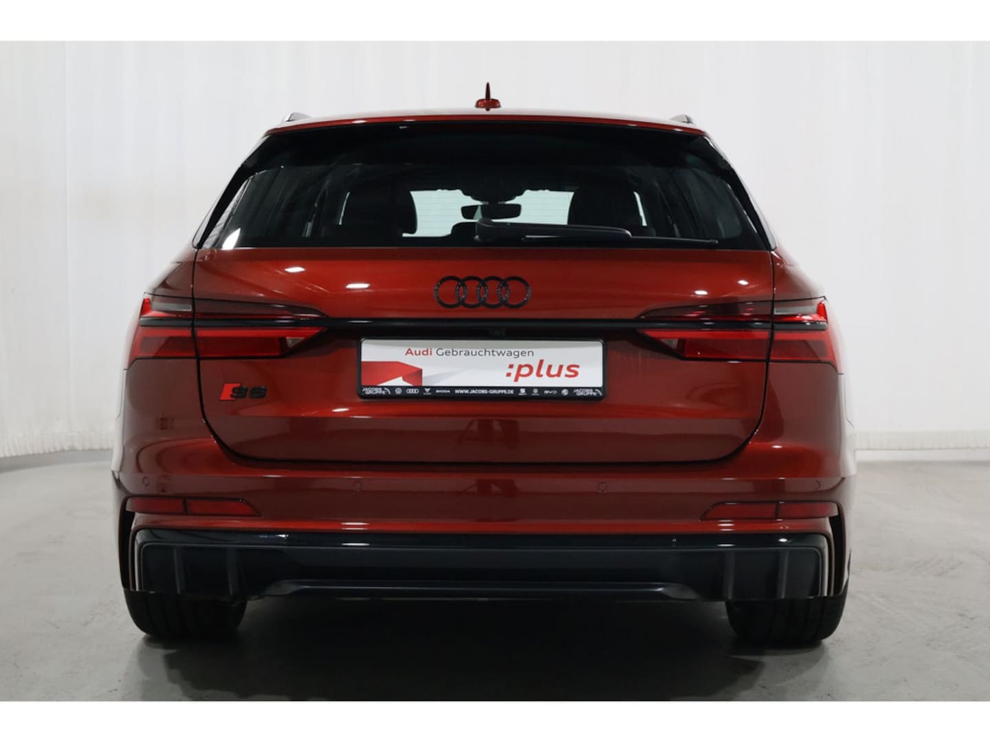 Bild über Audi S6 Avant TDI quattro tiptronic - für weitere Informationen kontaktieren Sie den Audi Partner
