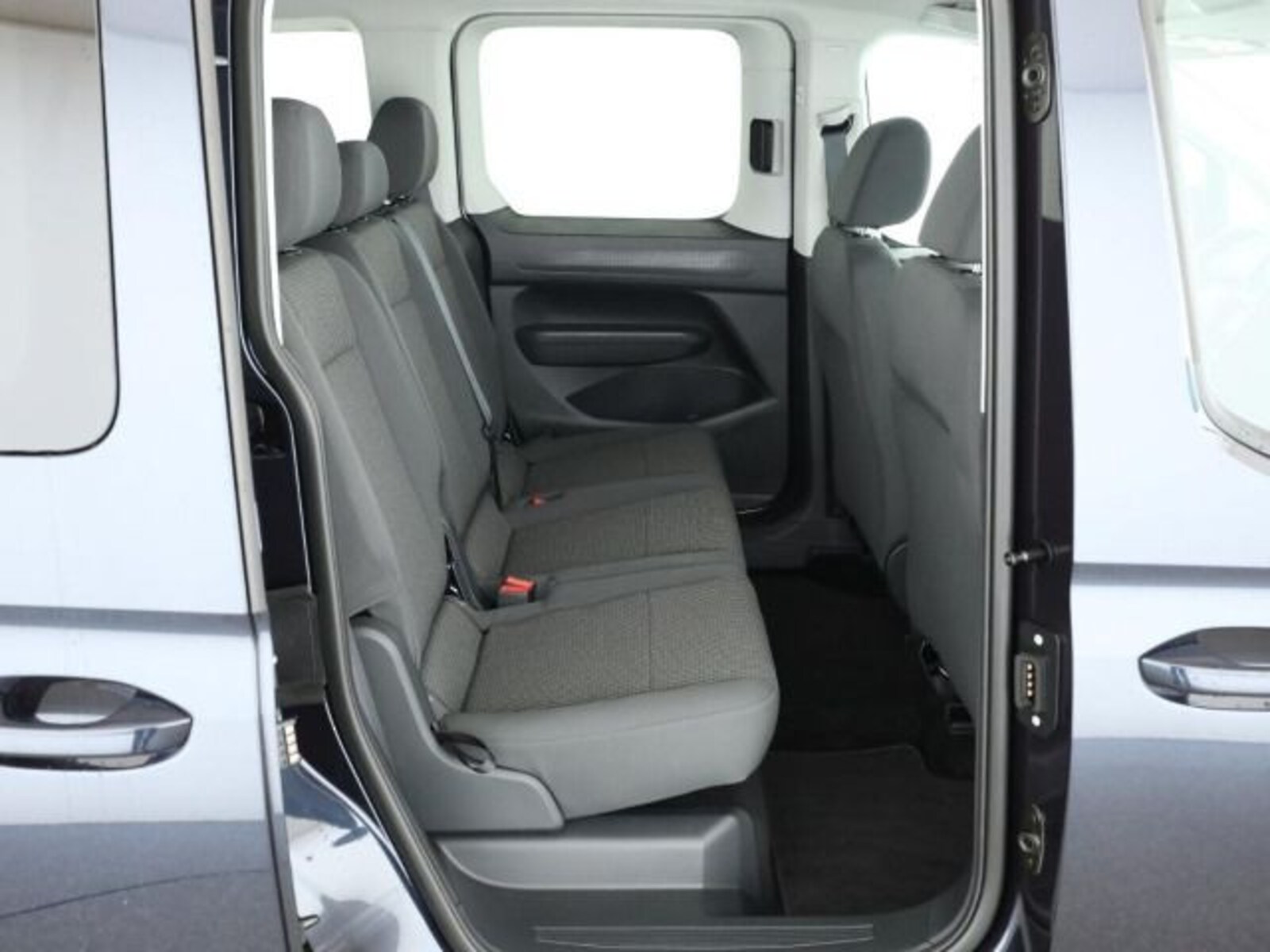 Volkswagen Caddy – Bild 8