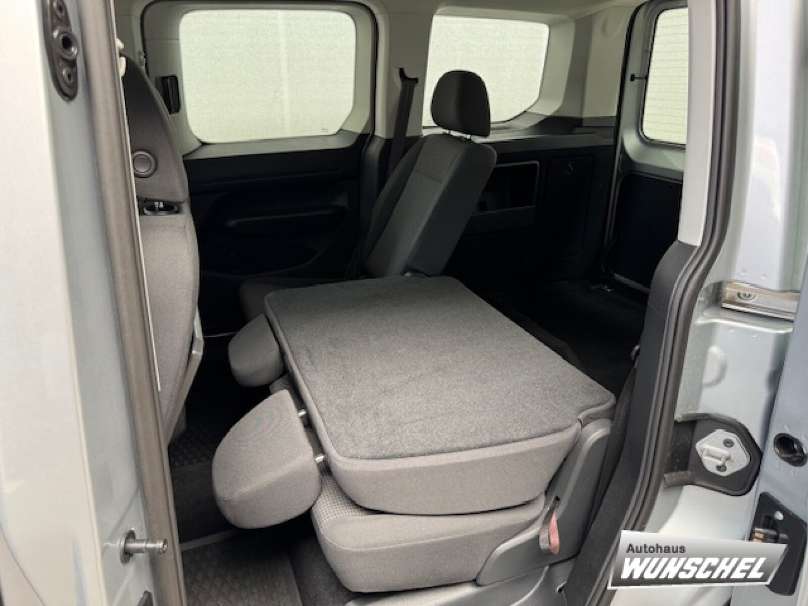 Volkswagen Caddy – Bild 9