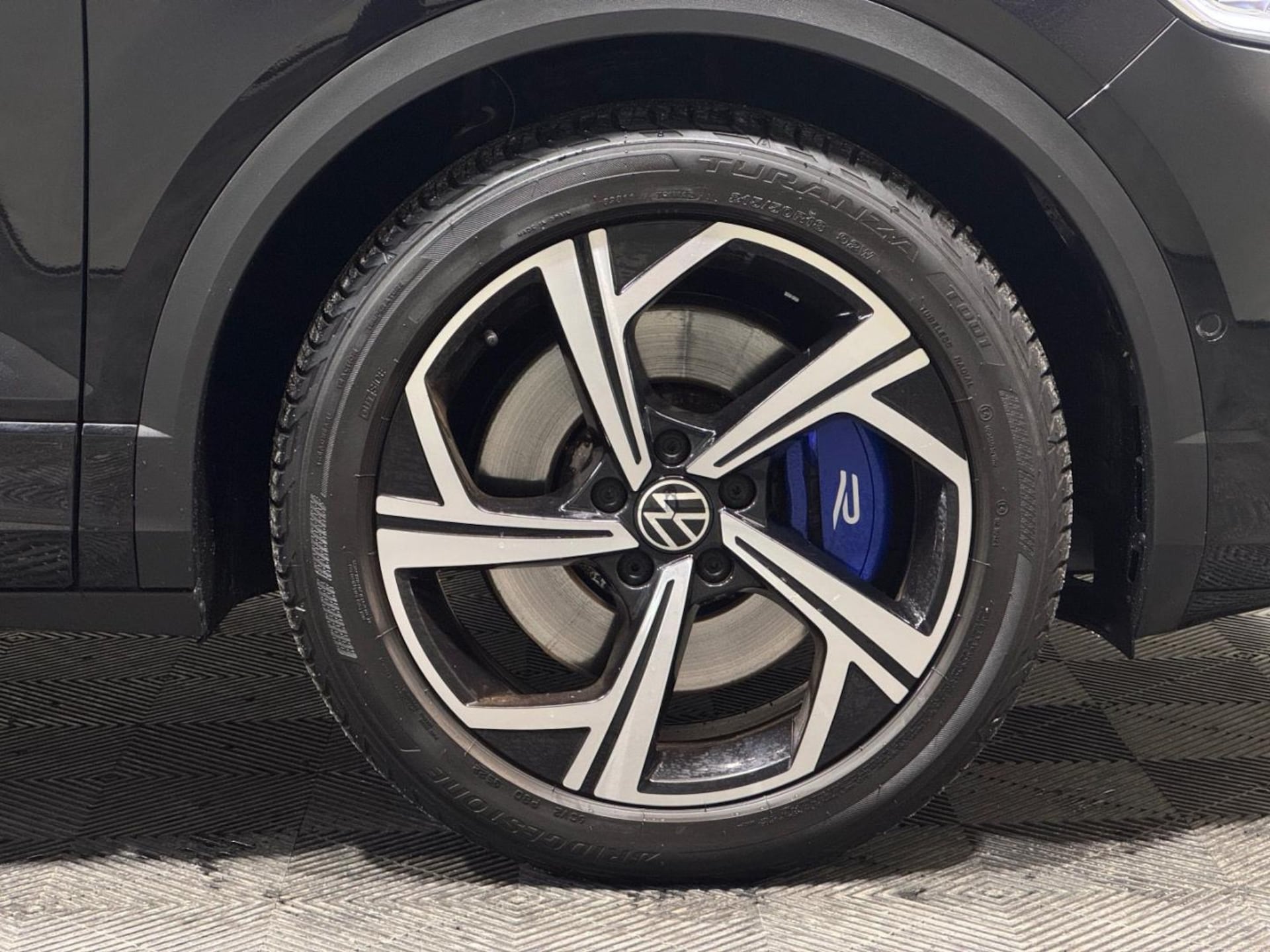 Volkswagen T-Roc R