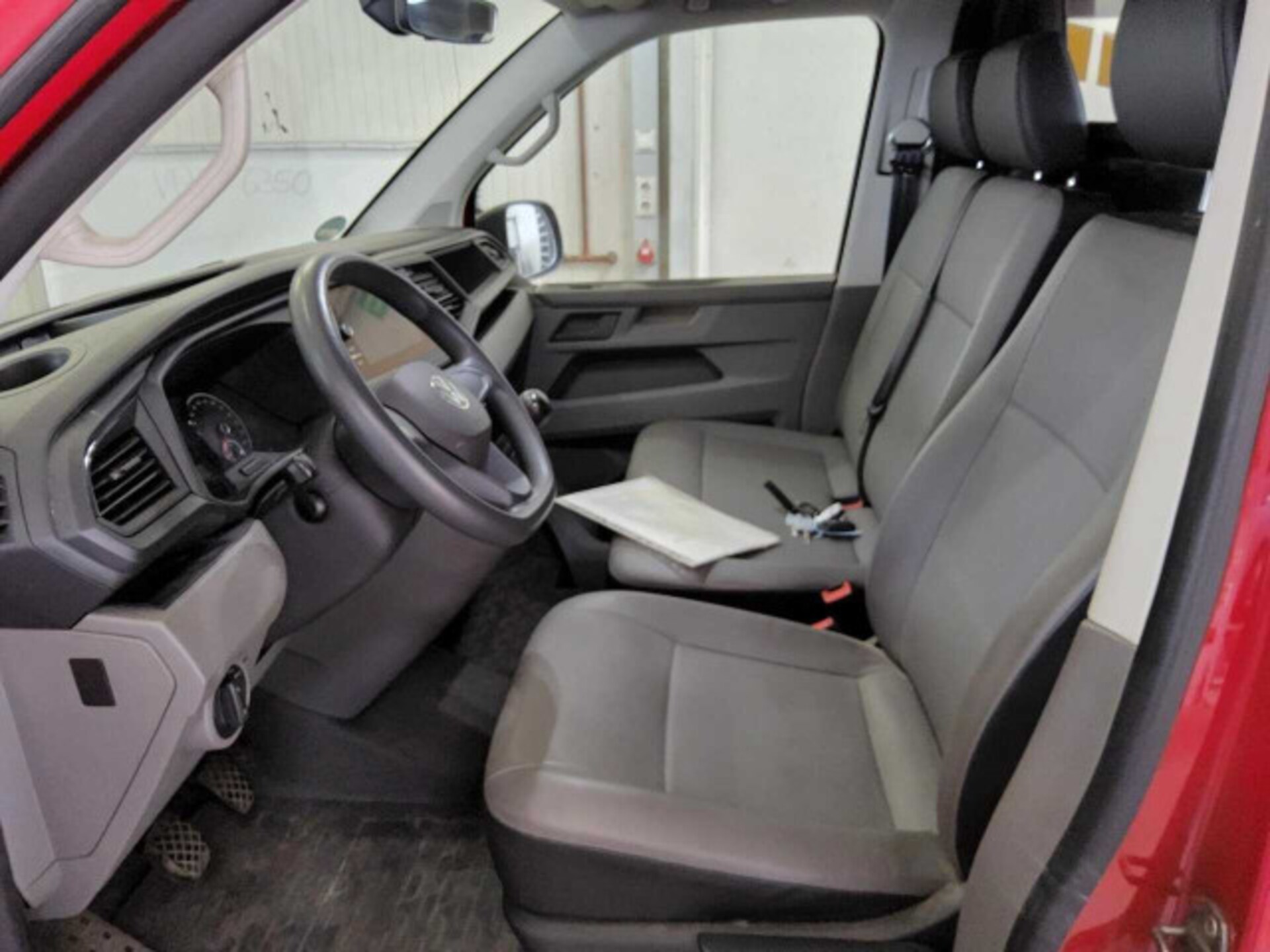 Volkswagen T6.1 Transporter Kasten kurzer Radstand