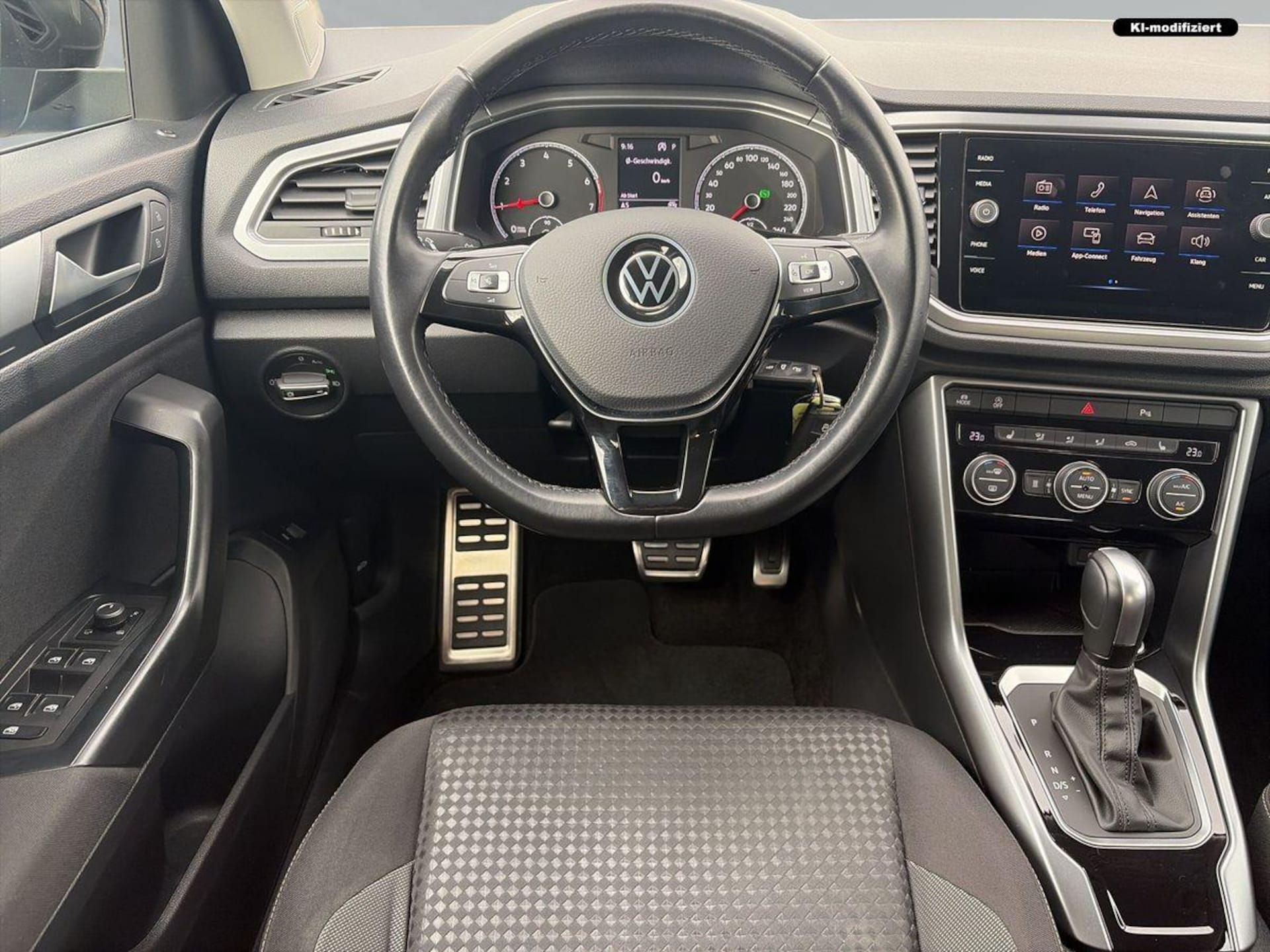 Volkswagen T-Roc Active