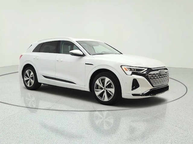2024 Audi Q8 e-tron