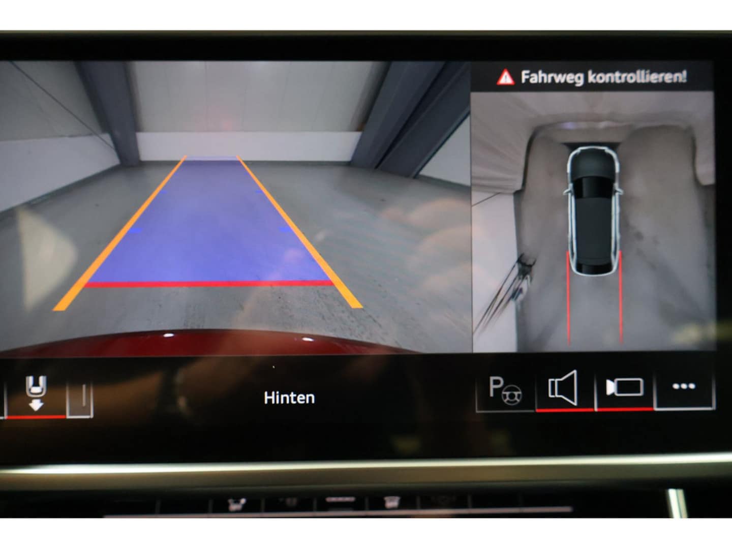 Bild über Audi S6 Avant TDI quattro tiptronic - für weitere Informationen kontaktieren Sie den Audi Partner