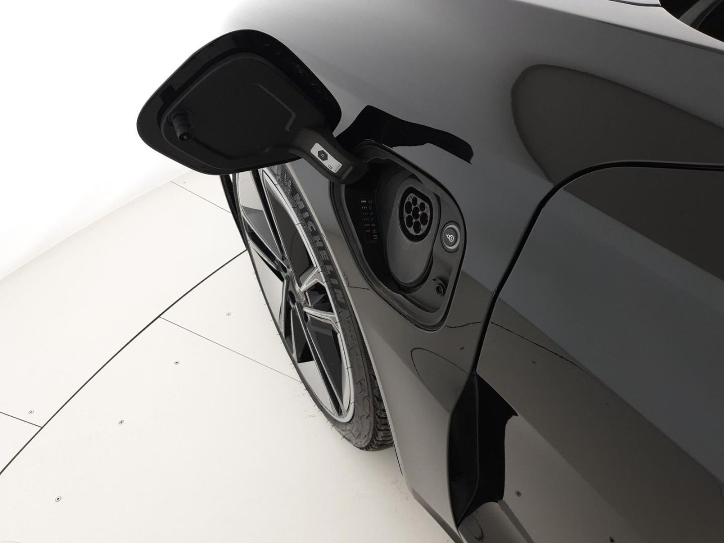 Image about Audi RS e-tron GT RS e-tron GT 440,00 kW