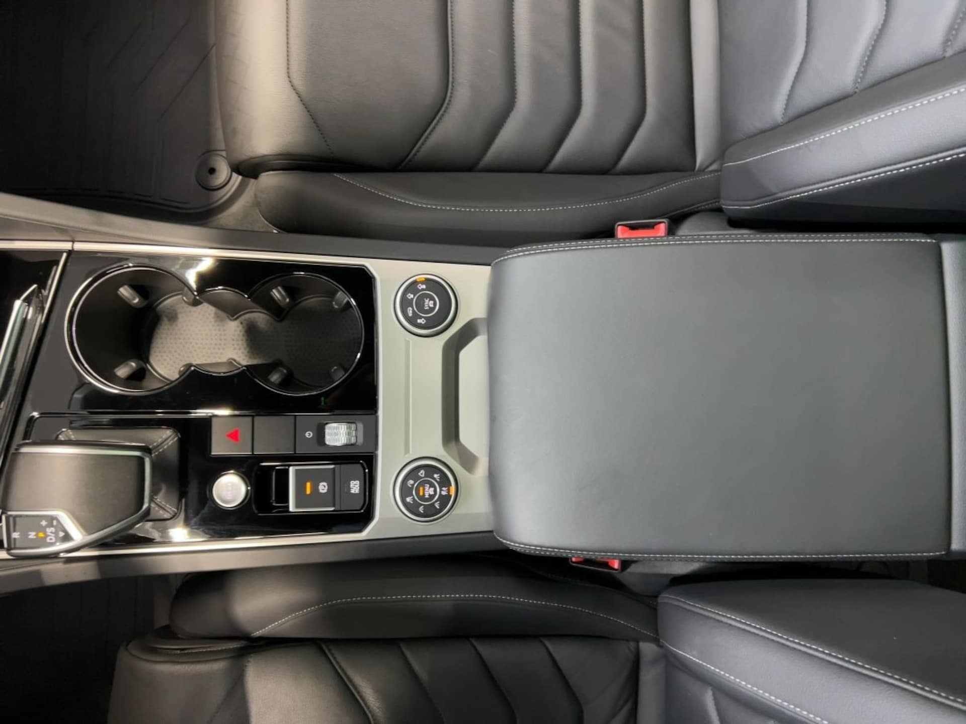 Volkswagen Touareg Basis-Modell