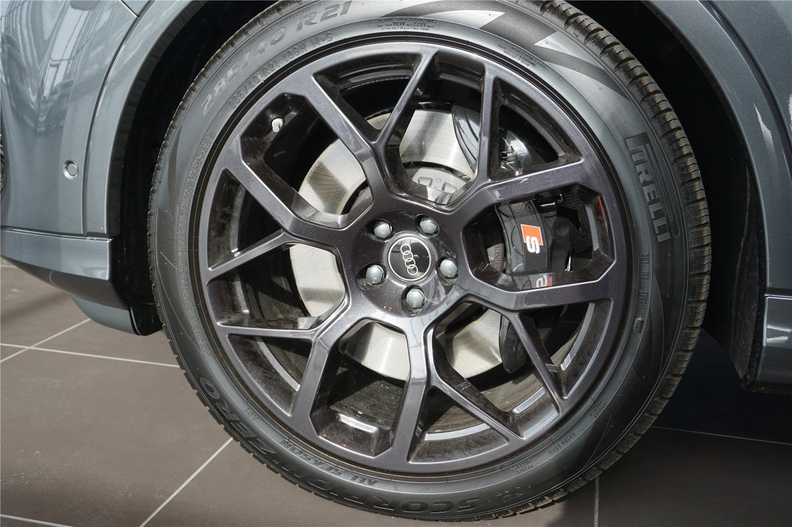 2026 Audi SQ7 Prestige - Photo 20