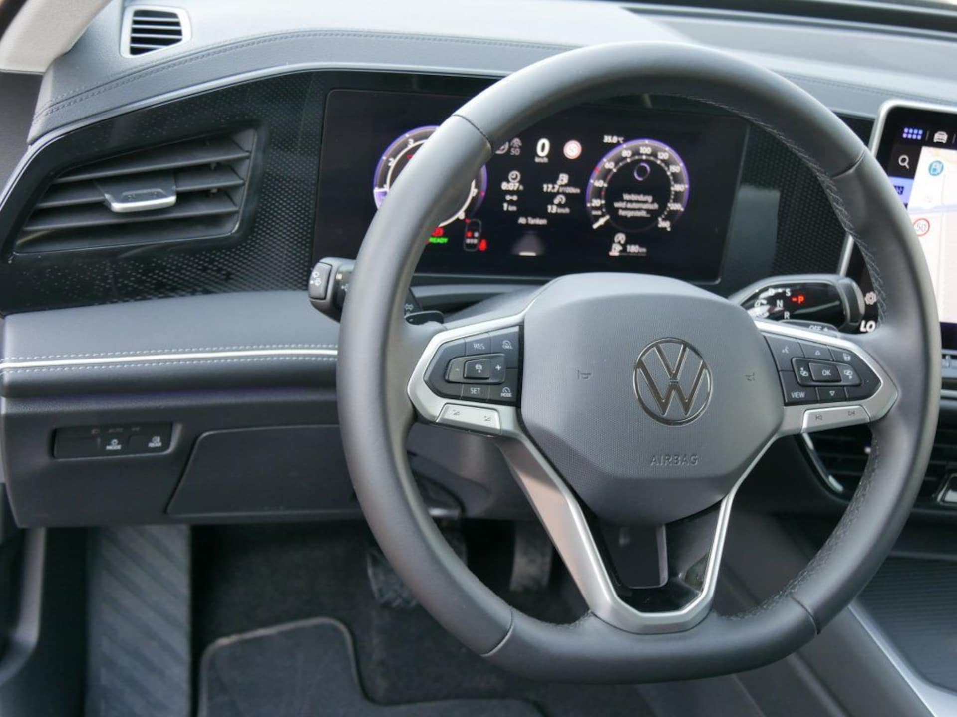 Volkswagen Passat Business