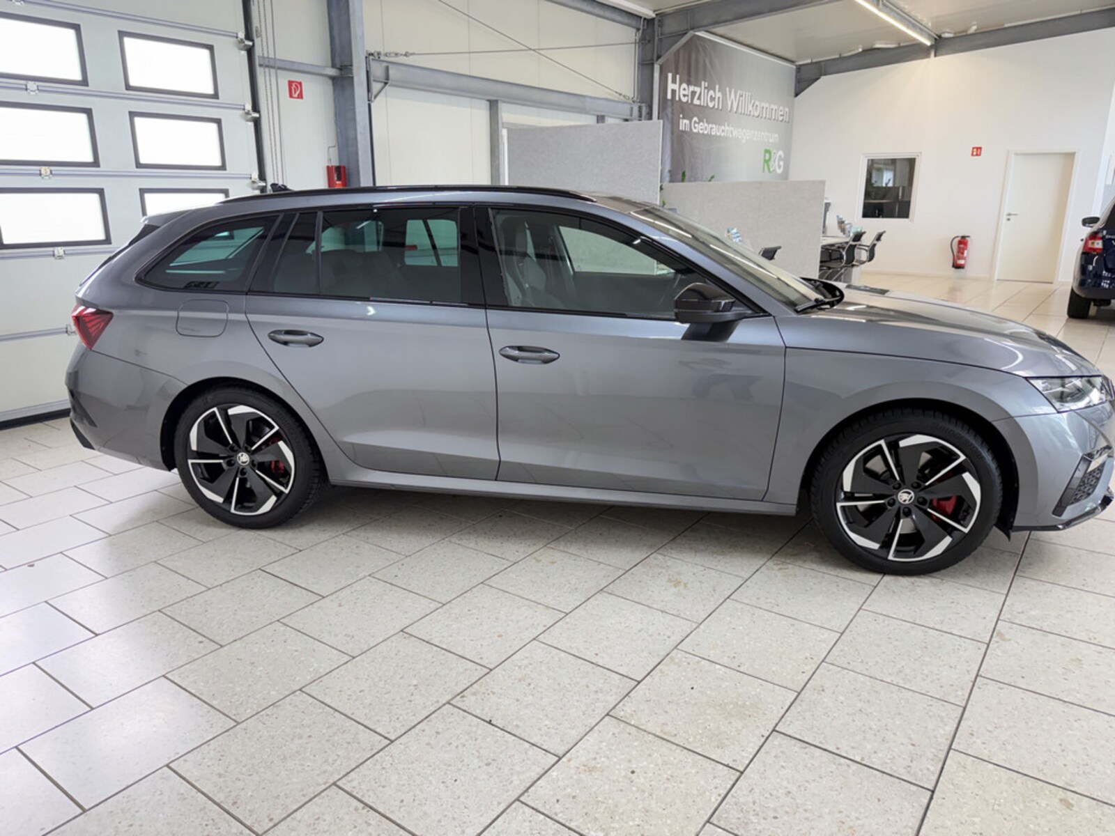 Škoda Octavia Combi – Bild 10
