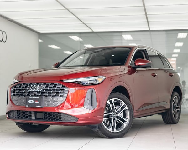 Photo of 2025 Audi Q5