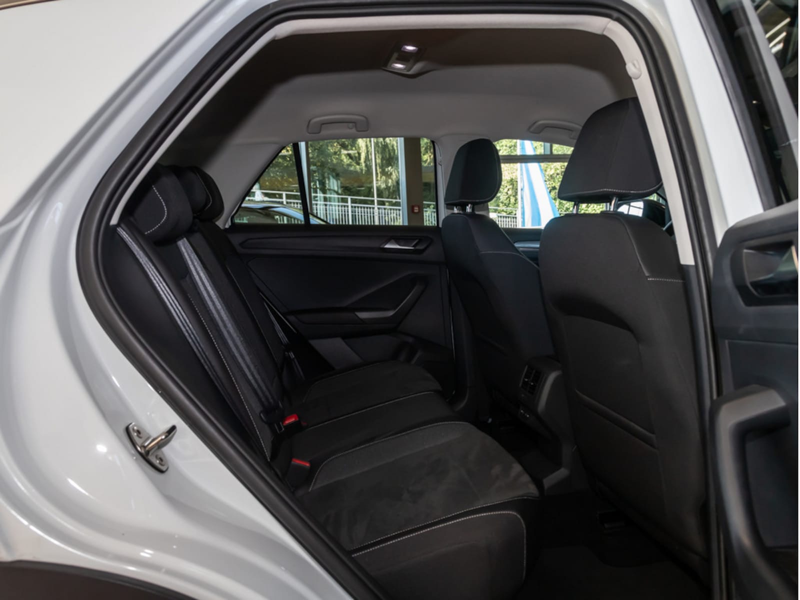 Volkswagen T-Roc – Bild 9