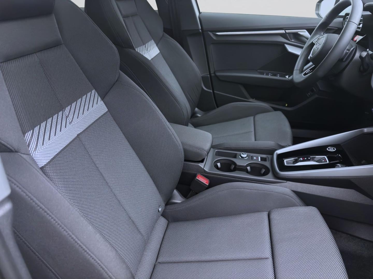 Bild über Audi A3 Sportback TFSI 85 kW S tronic - für weitere Informationen kontaktieren Sie den Audi Partner