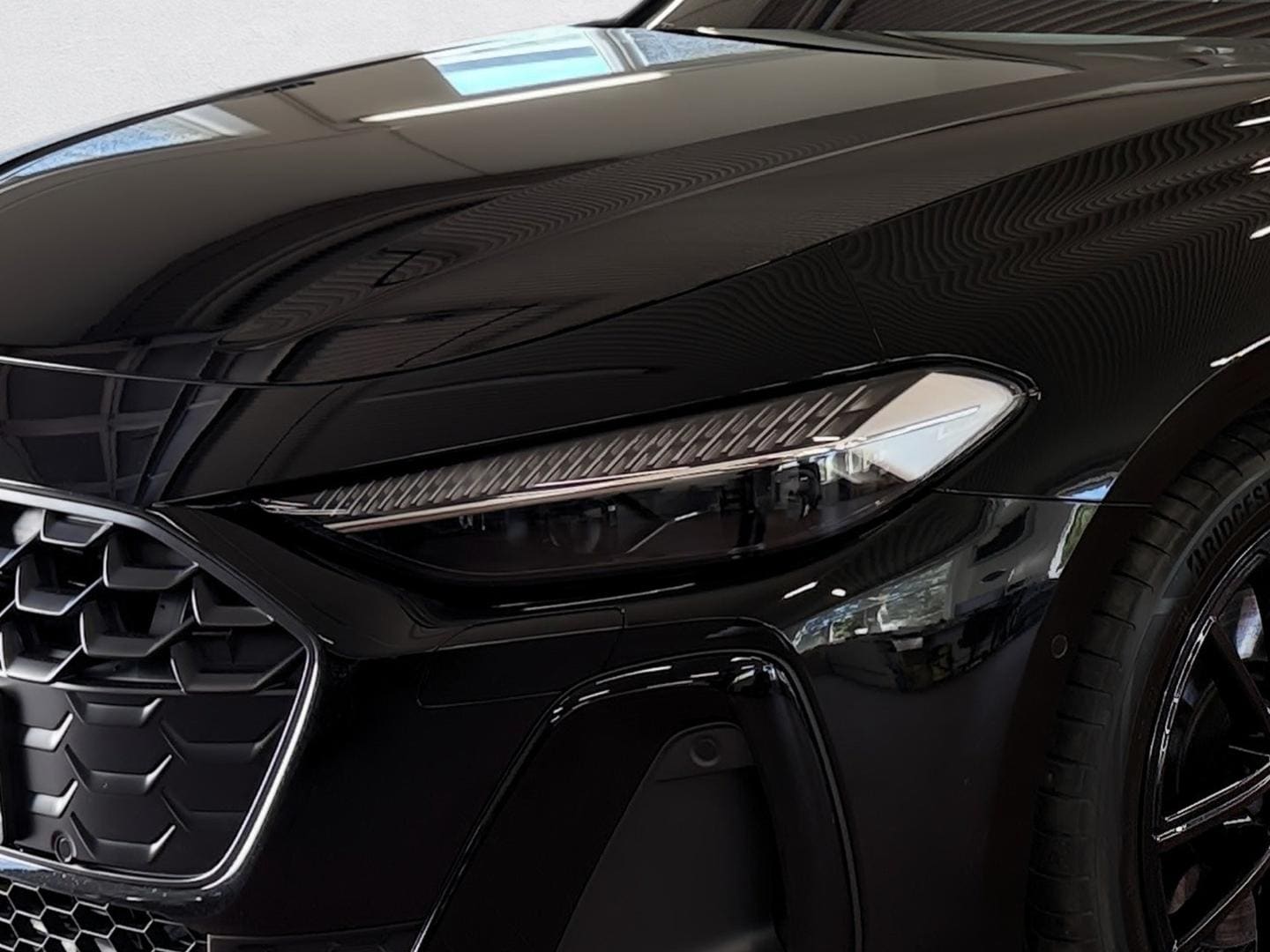 Bild über Audi A5 Avant TDI 150 kW S tronic - für weitere Informationen kontaktieren Sie den Audi Partner