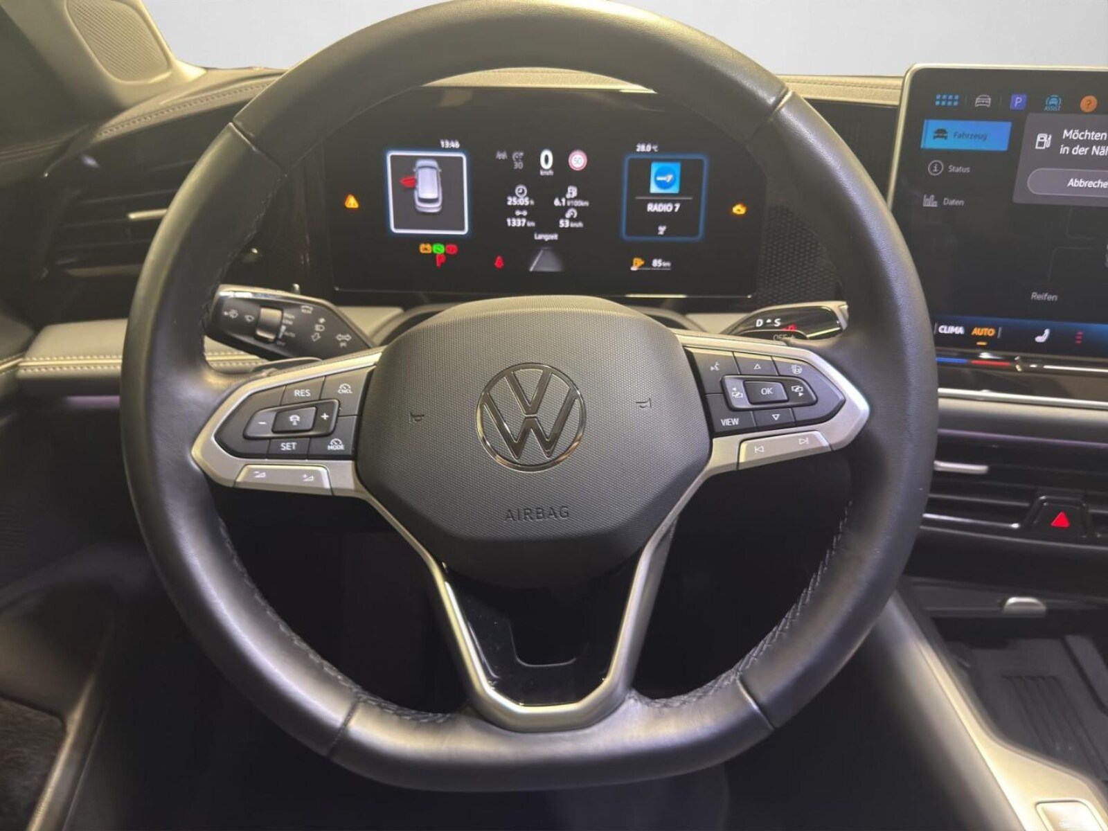 Volkswagen Passat – Bild 9