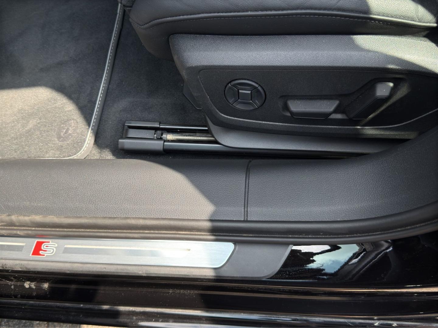 Image about Audi S6 Avant TDI quattro tiptronic