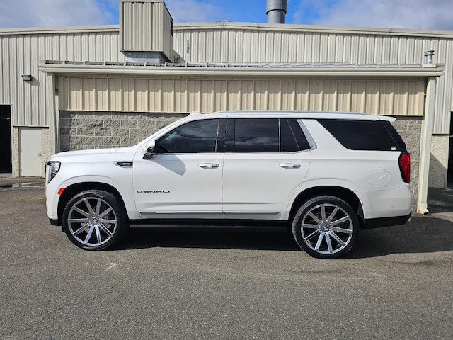 2024 GMC Yukon