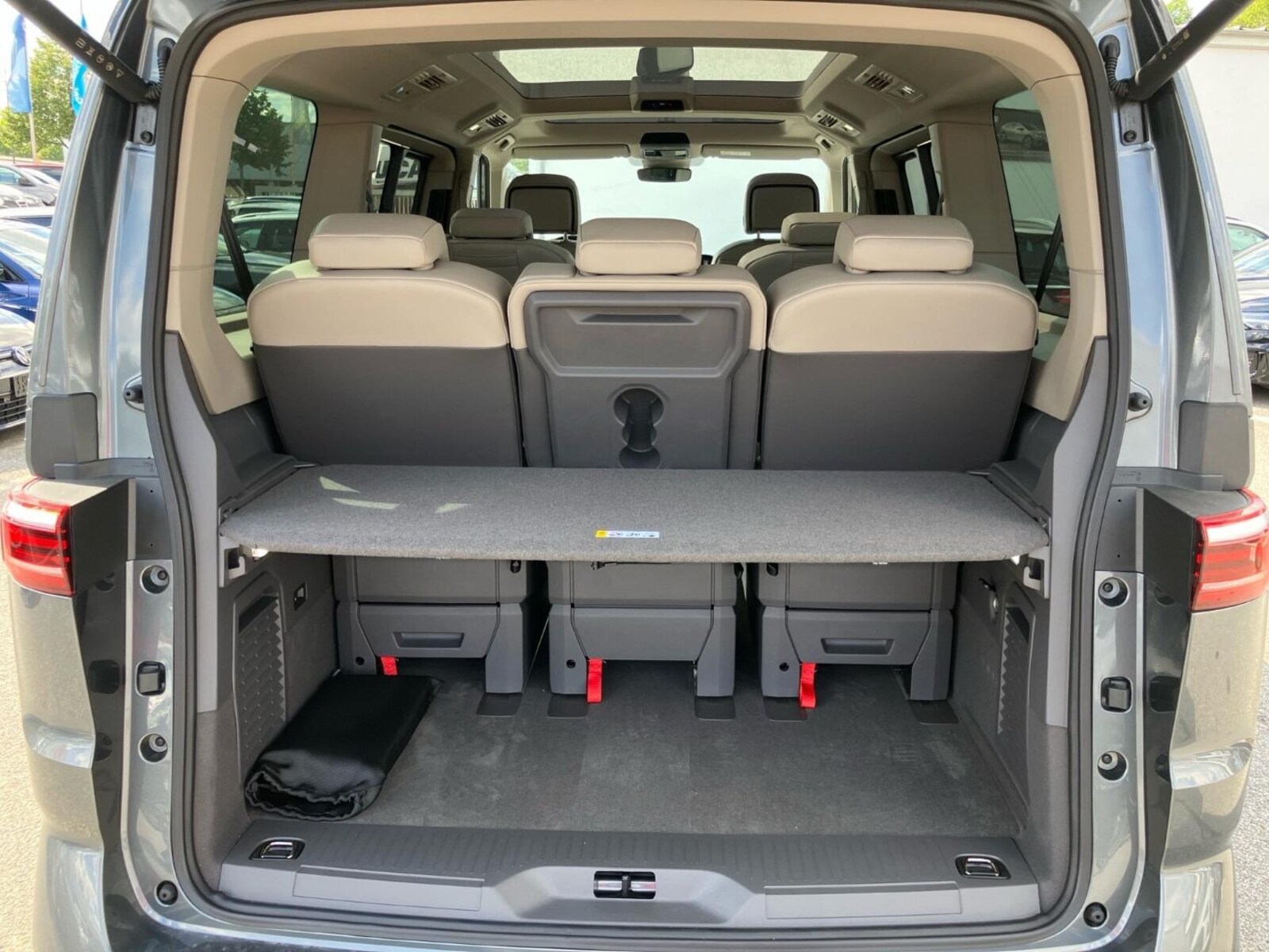 Volkswagen Multivan Langversion – Bild 8