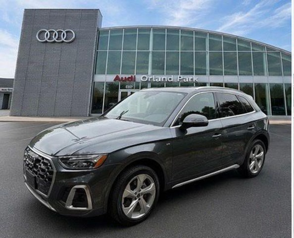 Photo of 2023 Audi Q5