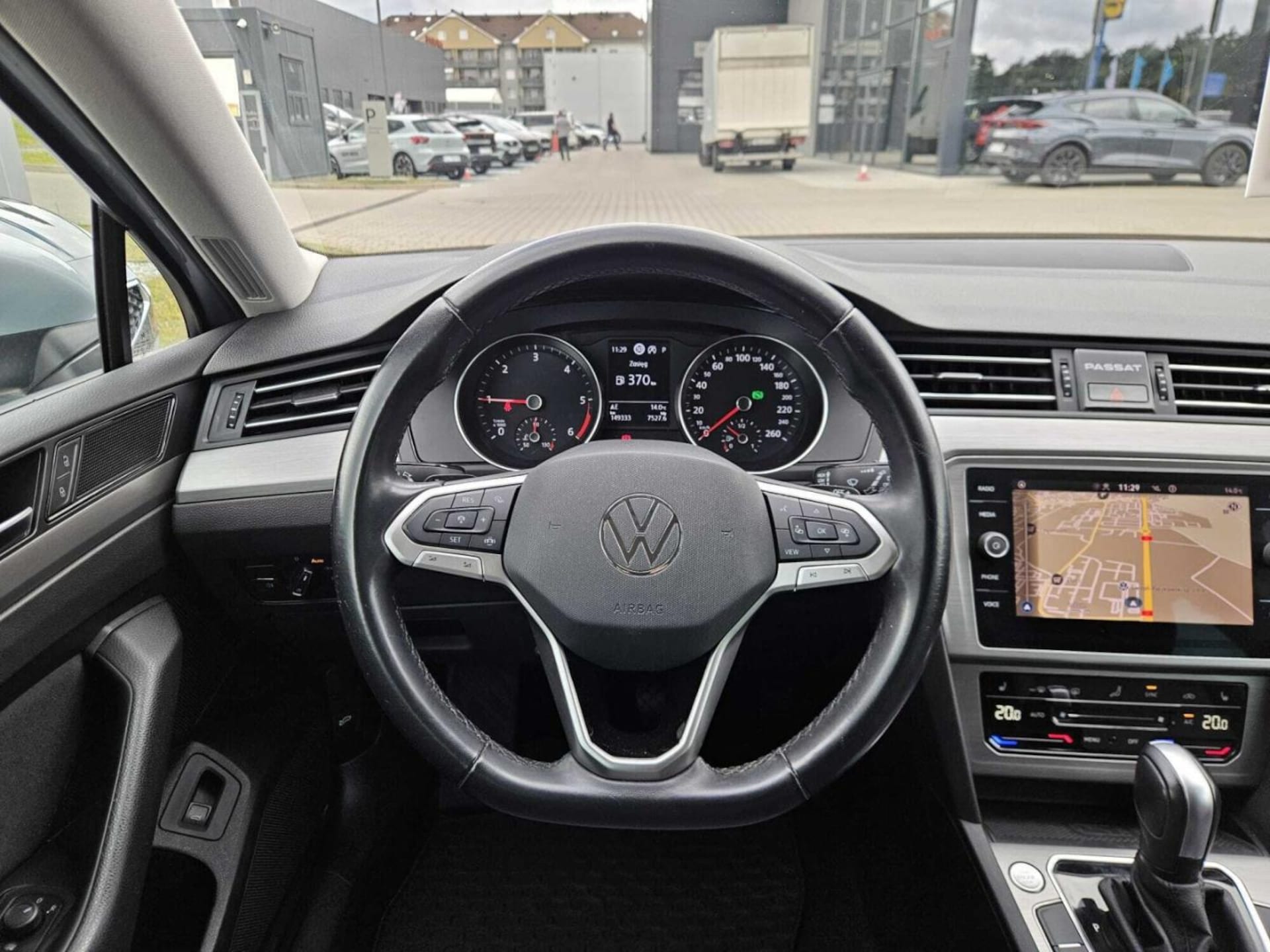Volkswagen Passat Variant Model bazowy