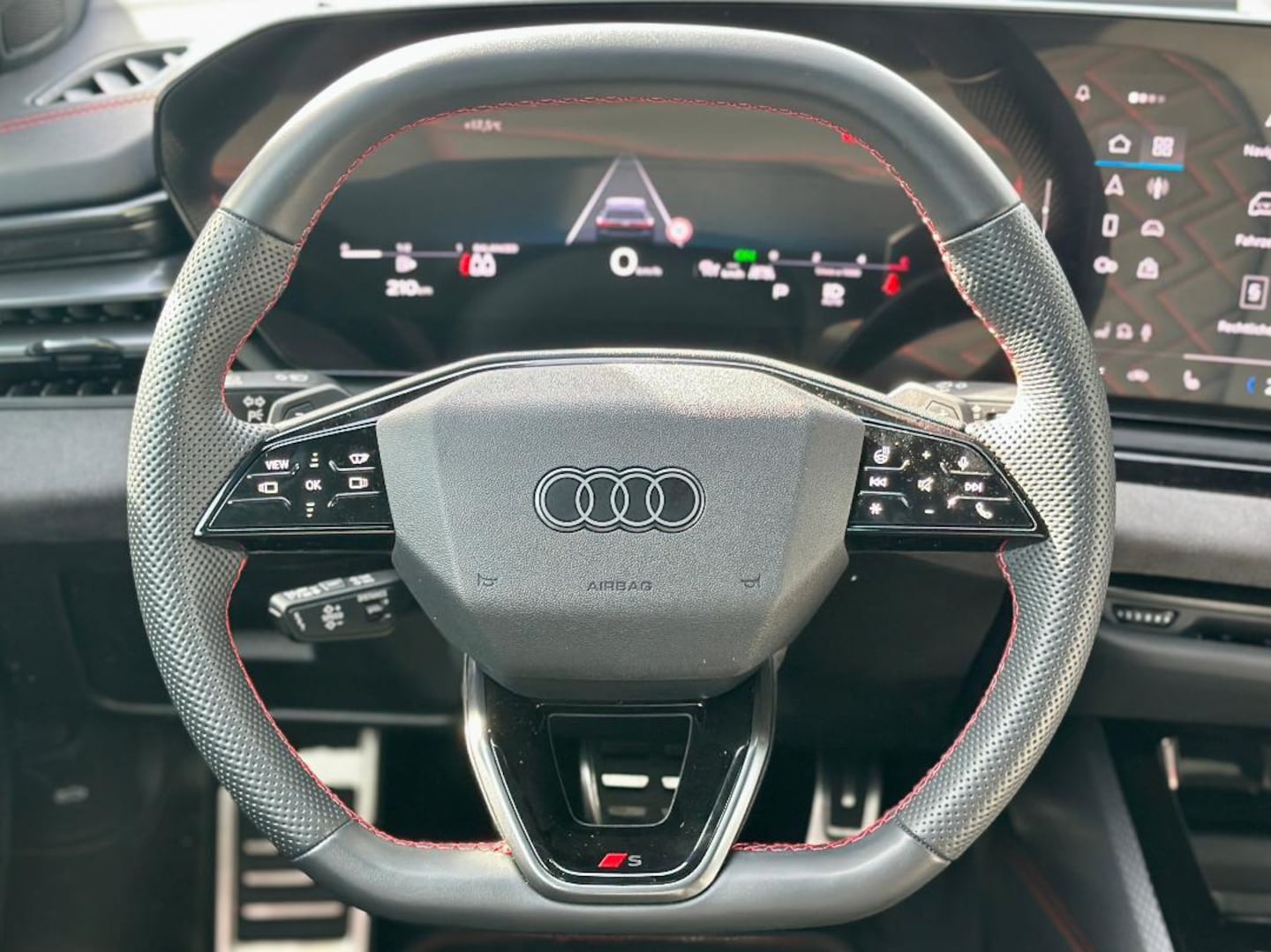 Bild über Audi A5 Avant TDI quattro 150 kW S tronic - für weitere Informationen kontaktieren Sie den Audi Partner