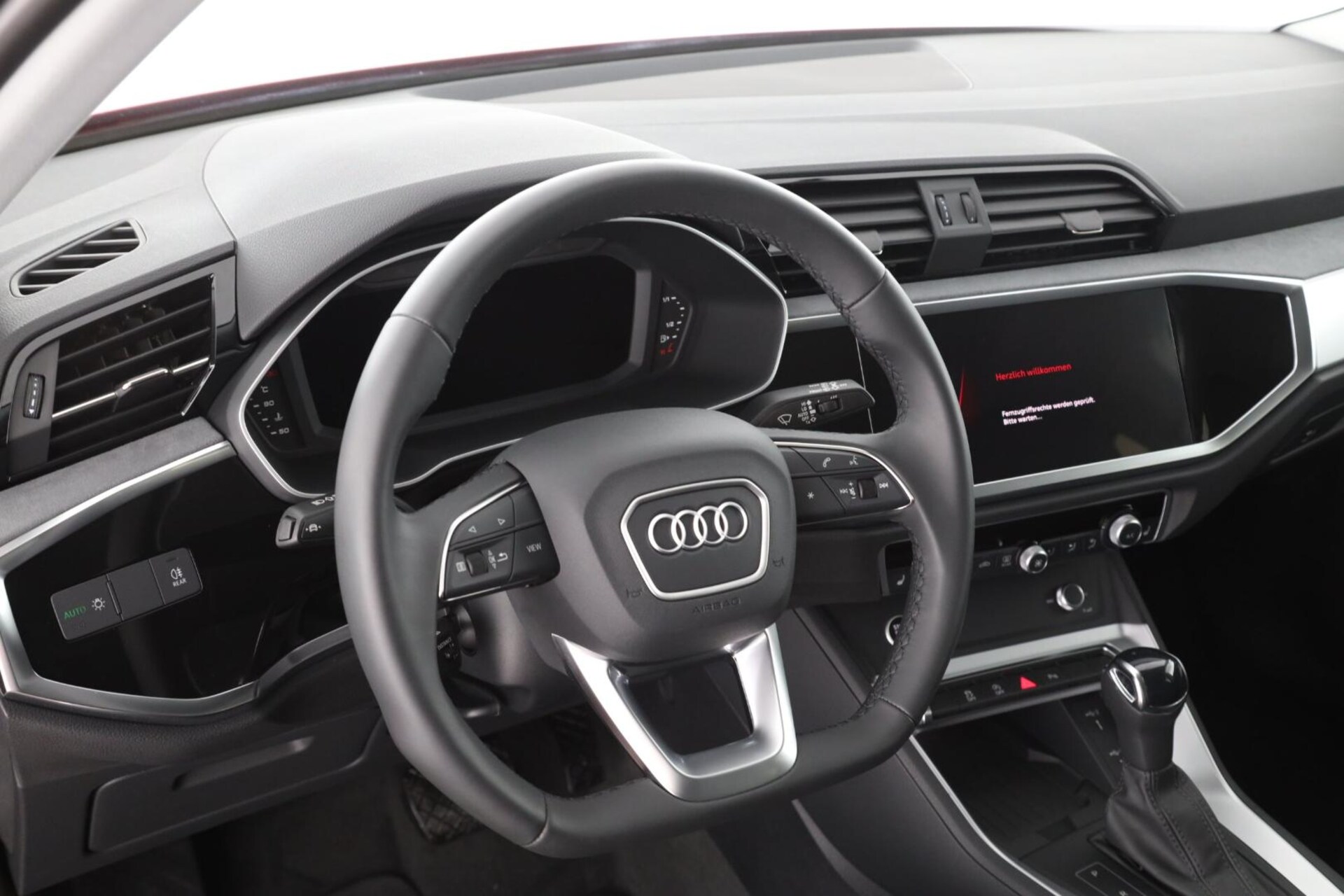 Audi Q3 SUV S line