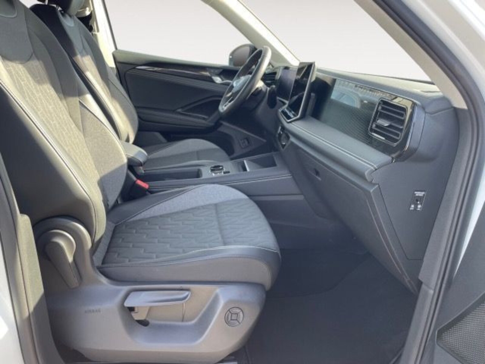 Volkswagen Tiguan – Bild 15