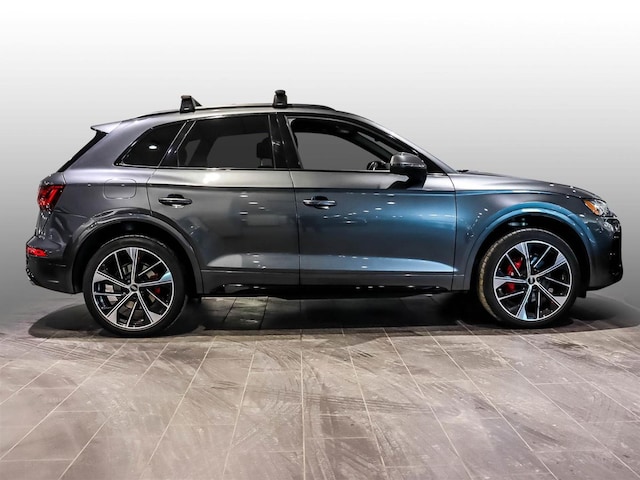 2022 Audi SQ5
