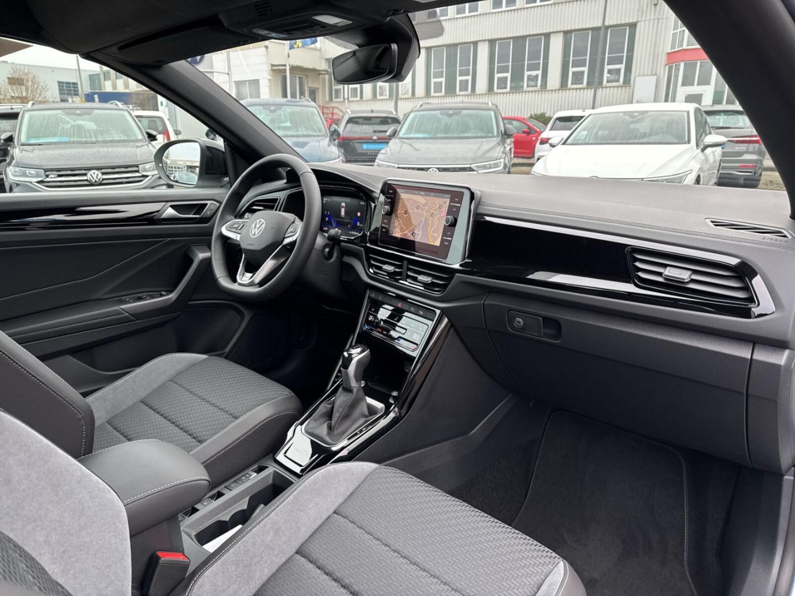 Volkswagen T-Roc Cabriolet – Bild 13