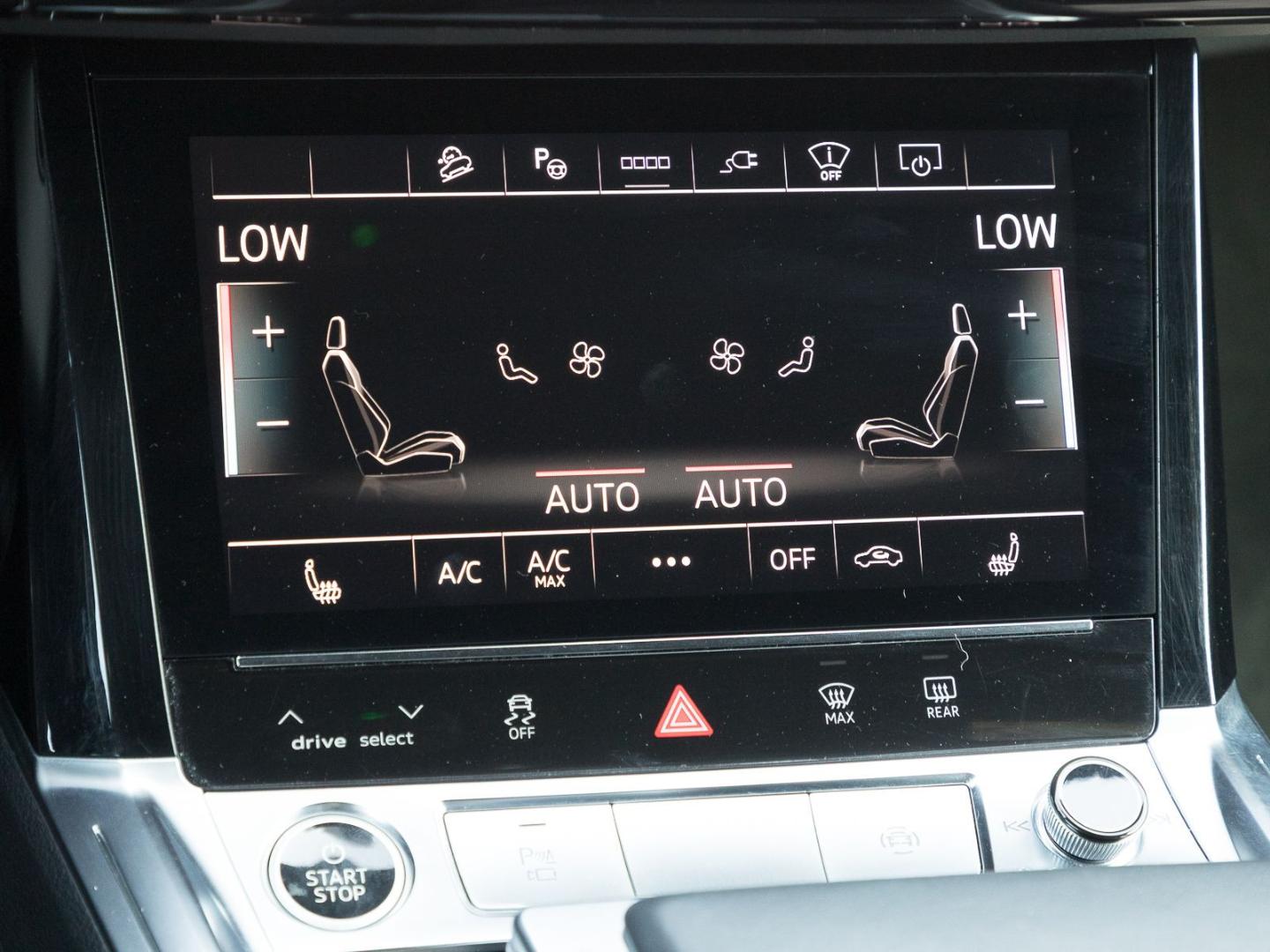 Image about Audi Q8 e-tron S line 55 e-tron quattro
