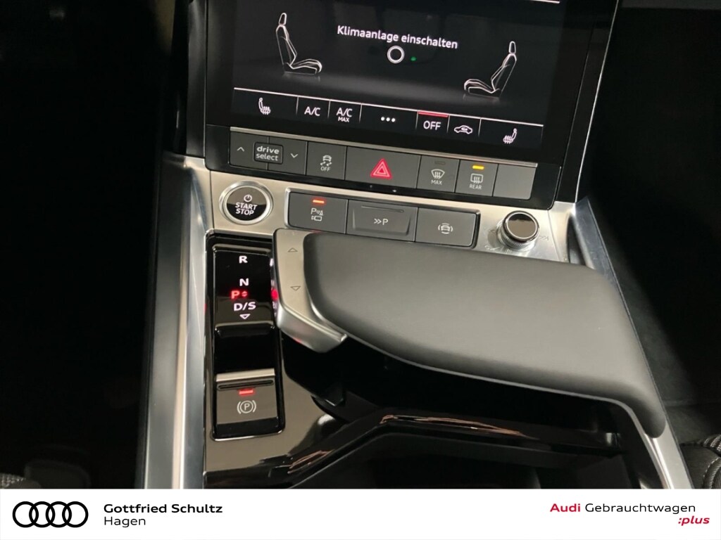 Image about Audi Q8 e-tron S line 50 e-tron quattro
