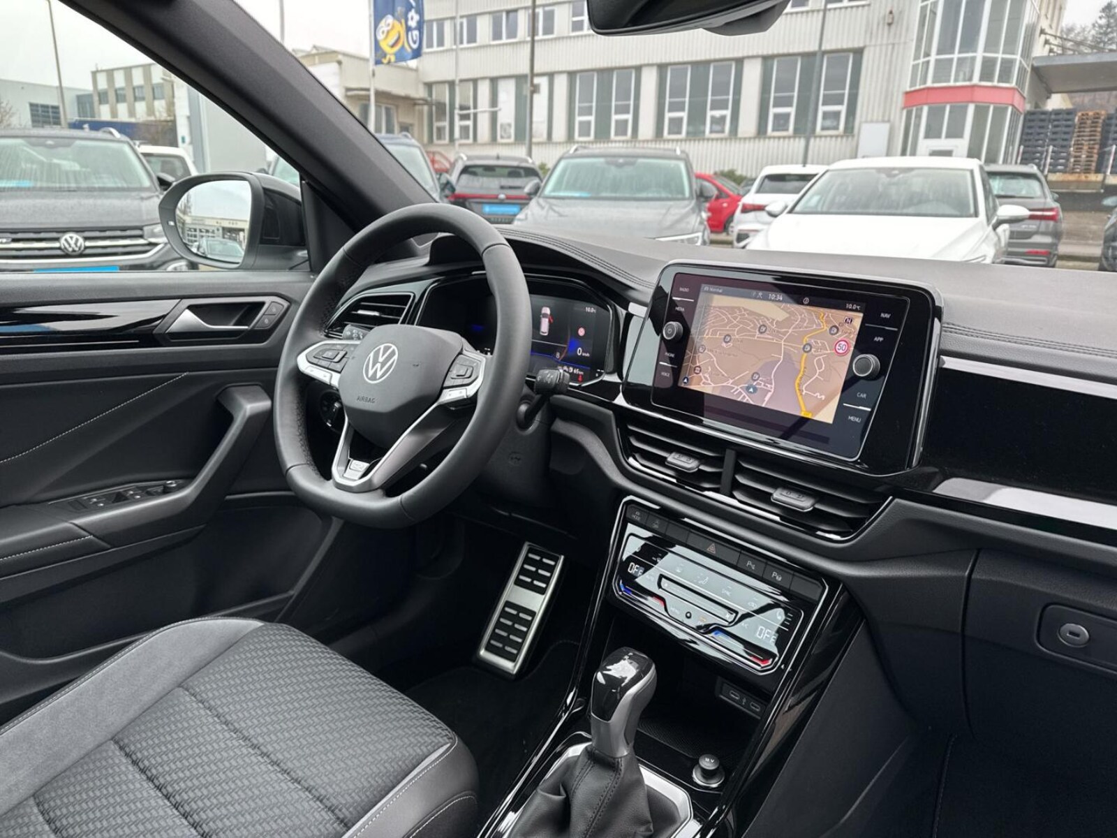 Volkswagen T-Roc Cabriolet – Bild 14