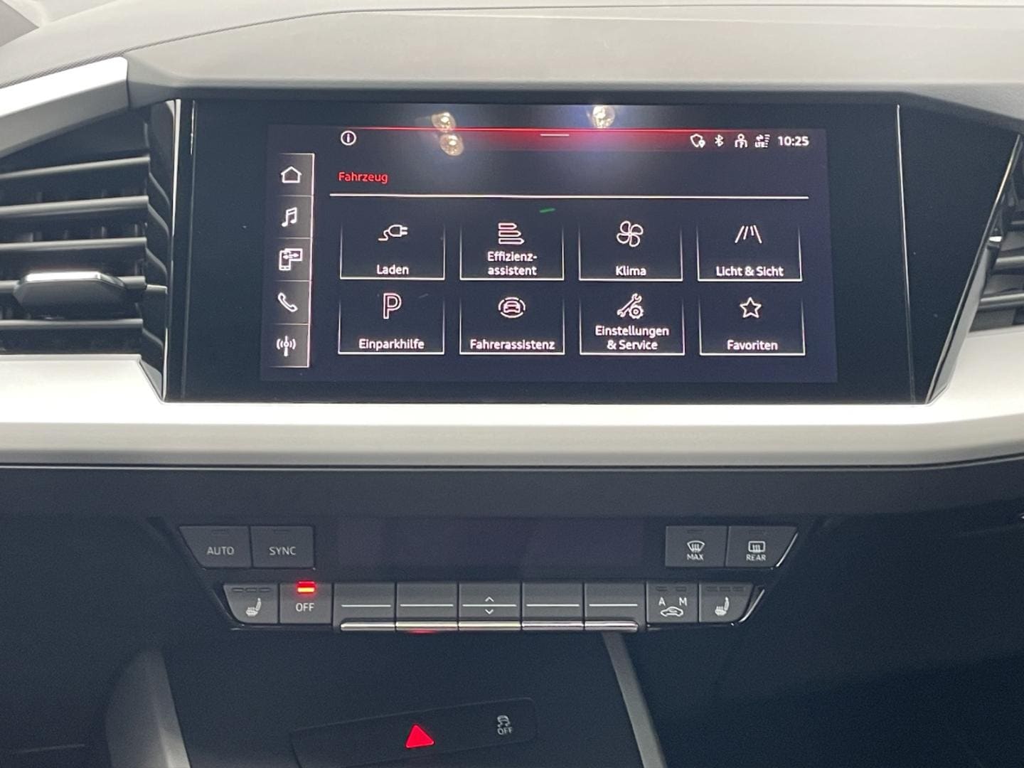 Bild über Audi Q4 e-tron 40 e-tron - für weitere Informationen kontaktieren Sie den Audi Partner