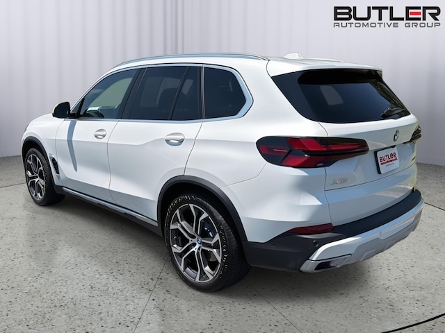 2026 BMW X5