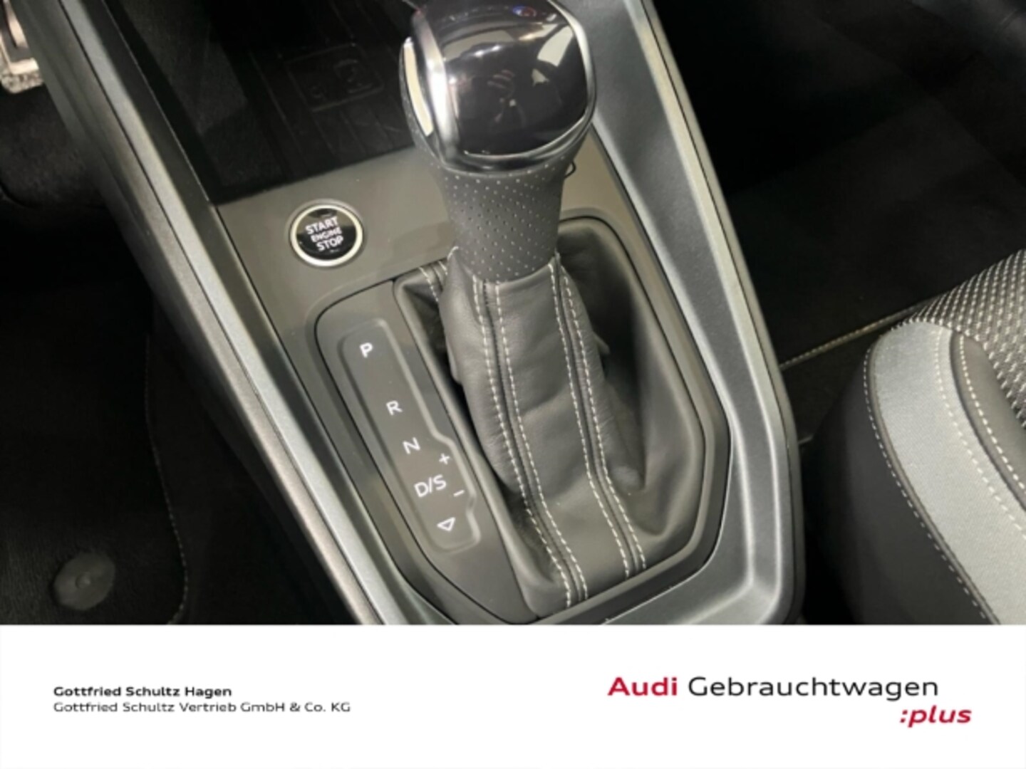 Bild über Audi A1 Sportback S line 30 TFSI S tronic - für weitere Informationen kontaktieren Sie den Audi Partner