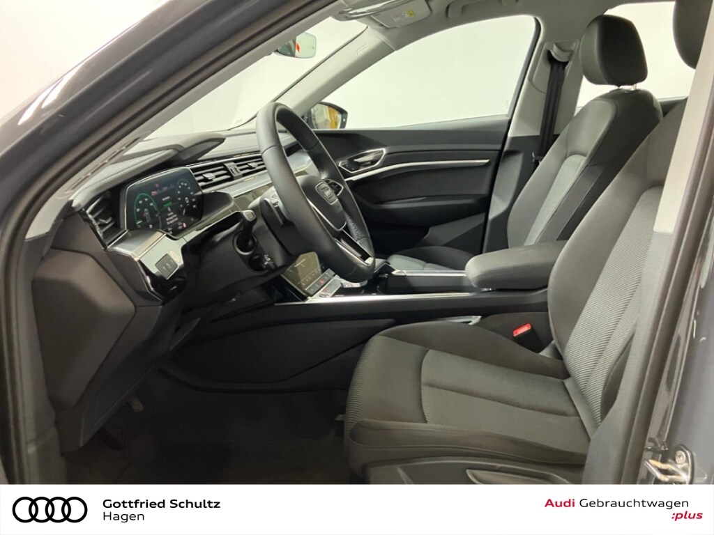 Image about Audi Q8 e-tron S line 50 e-tron quattro