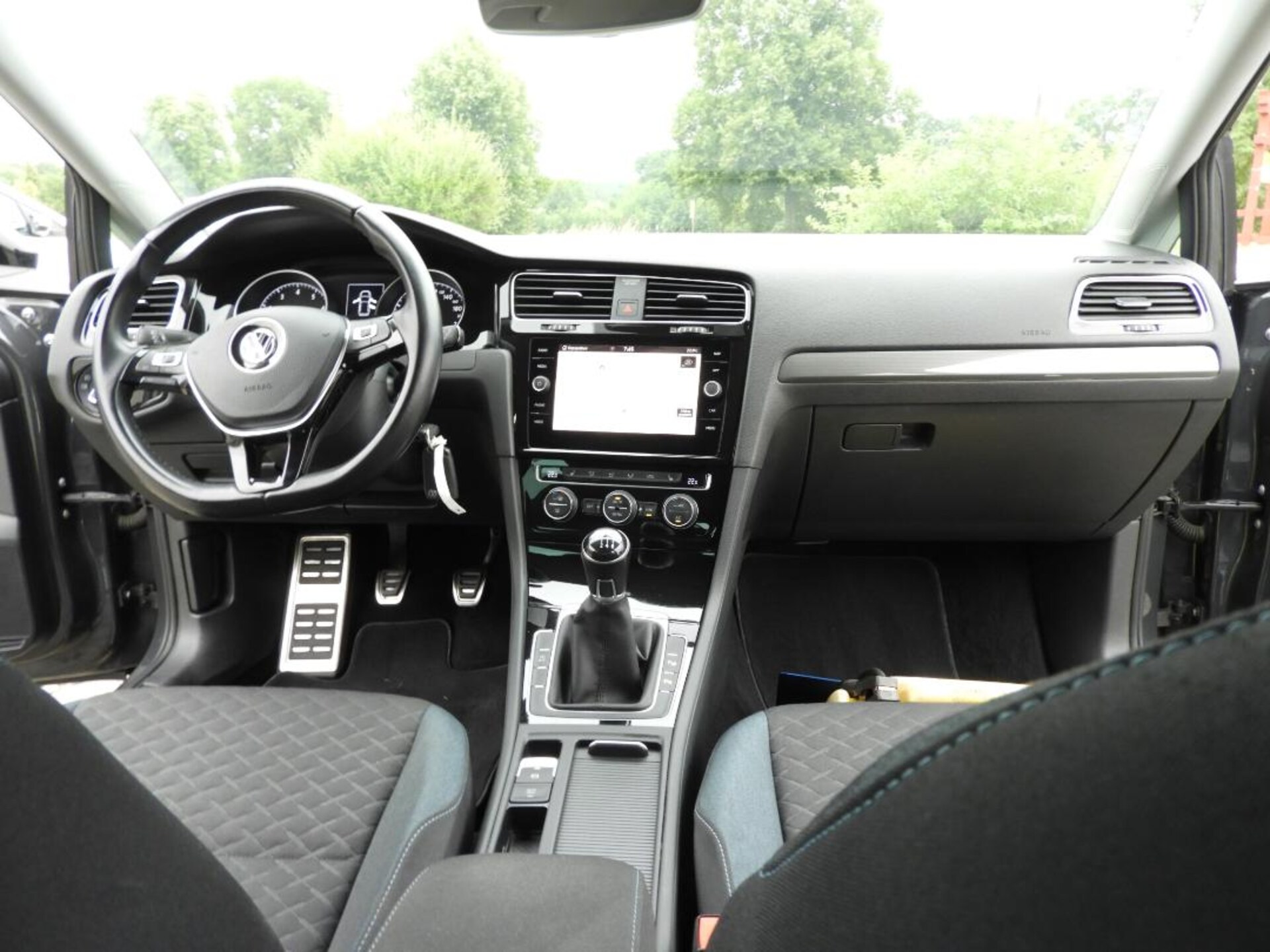 Volkswagen Golf IQ.DRIVE