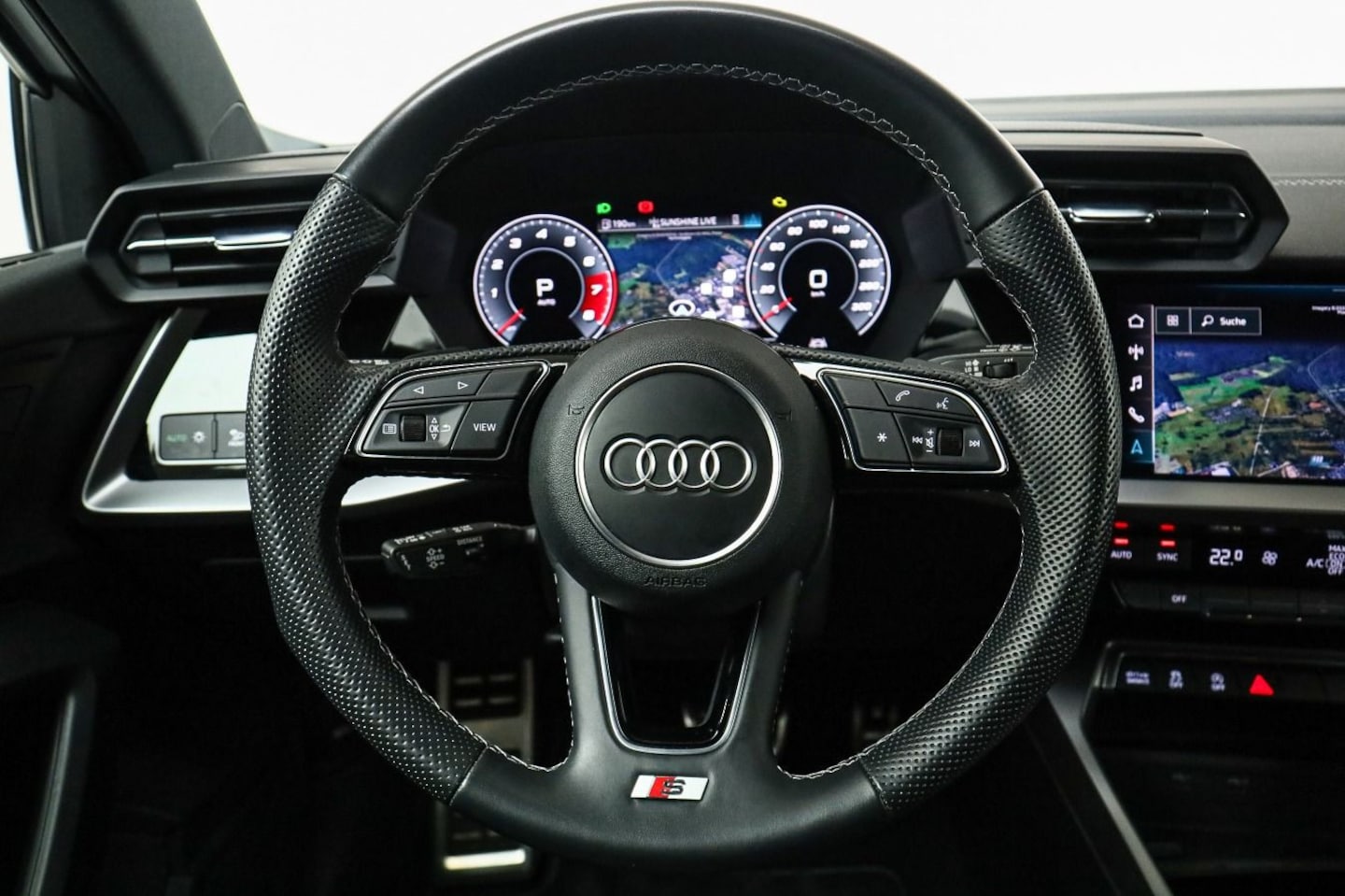 Bild über Audi S3 Sportback TFSI quattro S tronic - für weitere Informationen kontaktieren Sie den Audi Partner